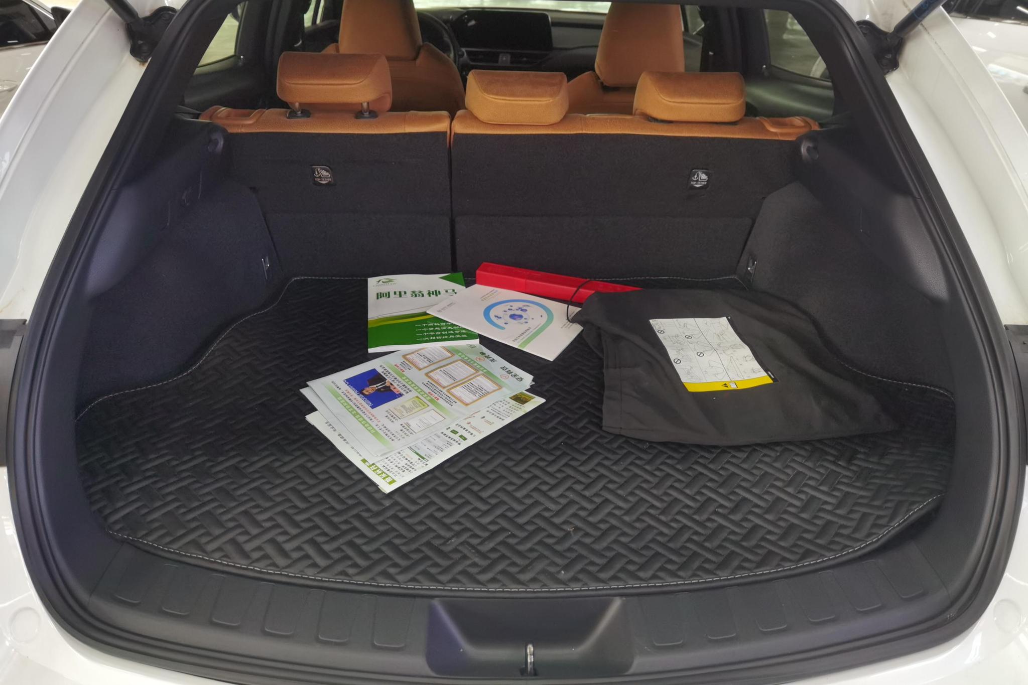 Lexus UX id 4438208 из Китая 14