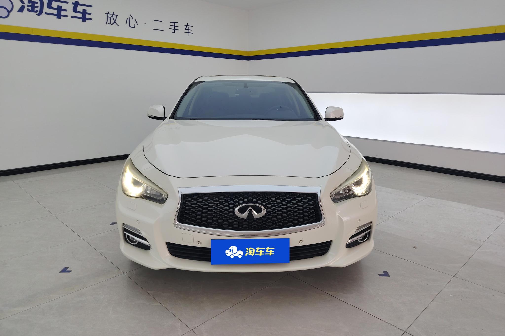Infiniti Q50L 2015 2.0T Enjoy
