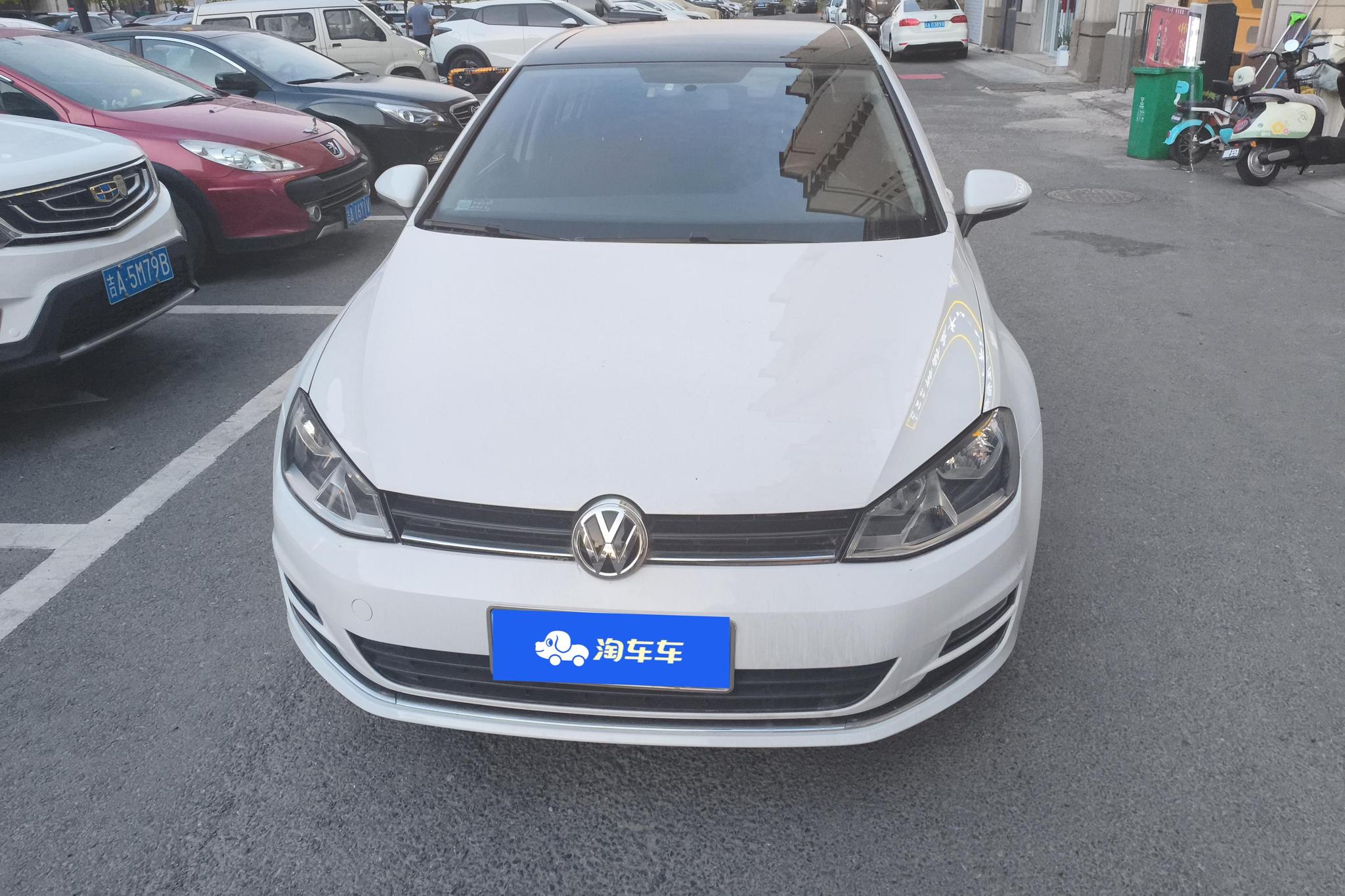 Volkswagen Golf 2015 1.4TSI AT Comfort