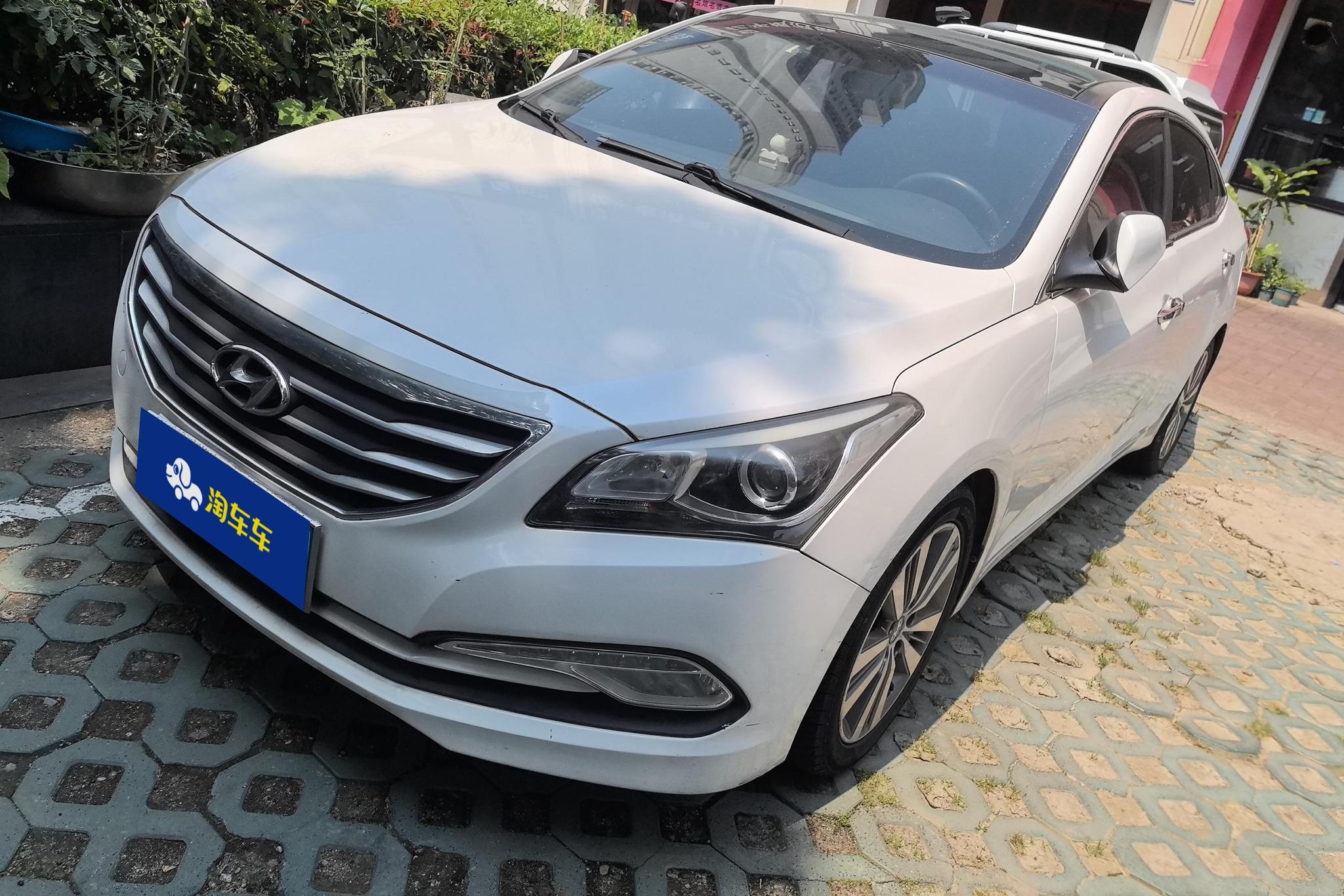 Hyundai Mistra