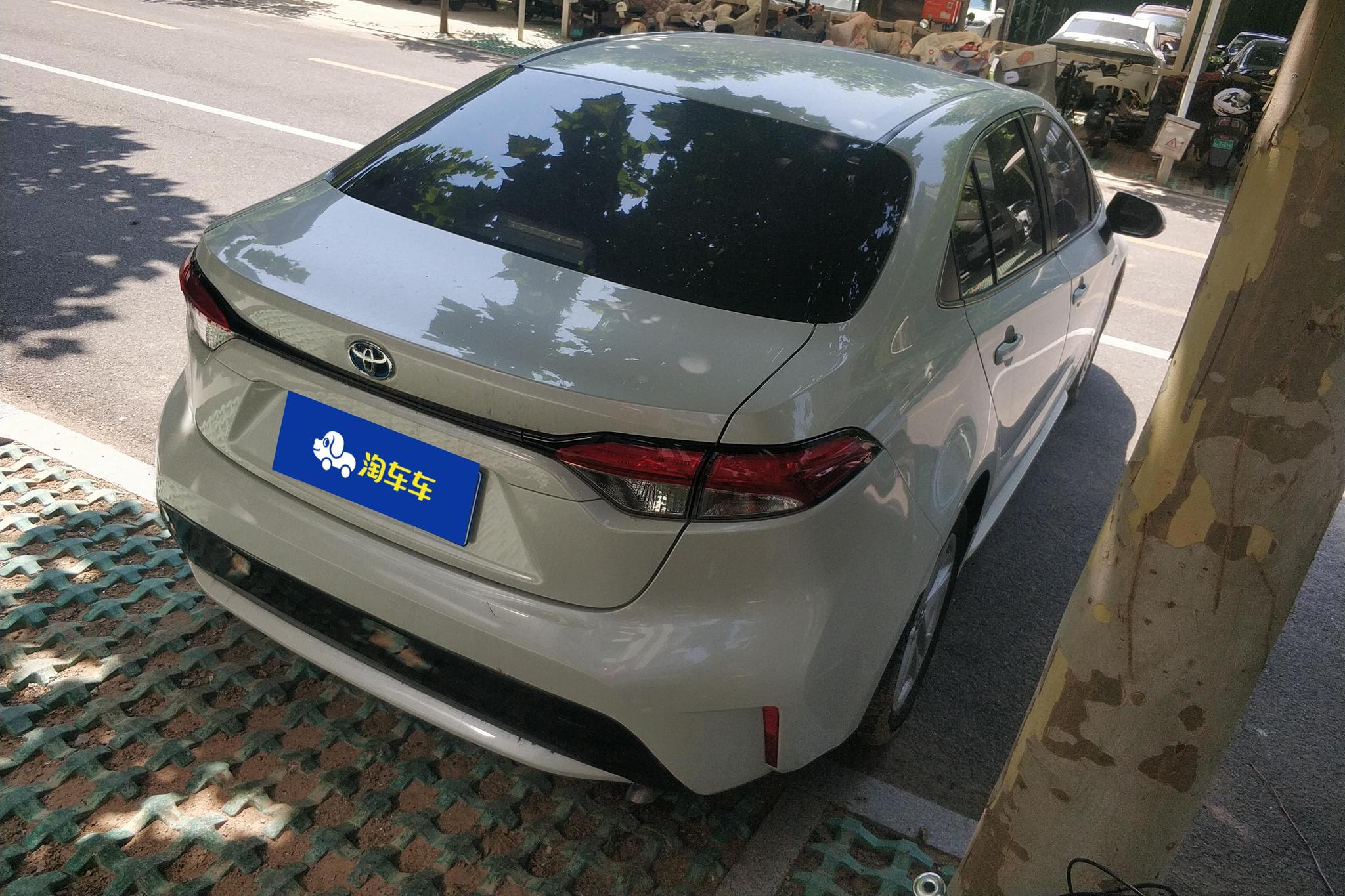 Toyota Corolla Levin 2019 1.8H Luxury VI