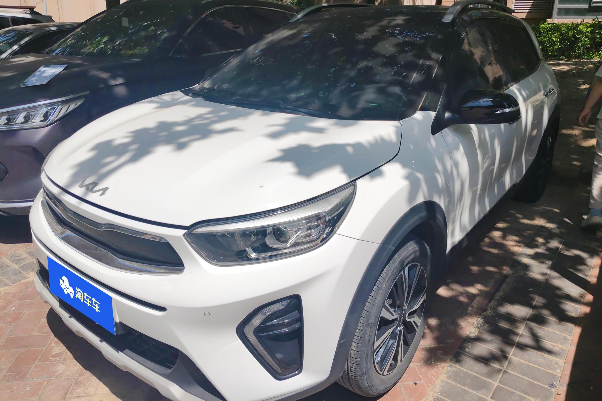 Kia KX1