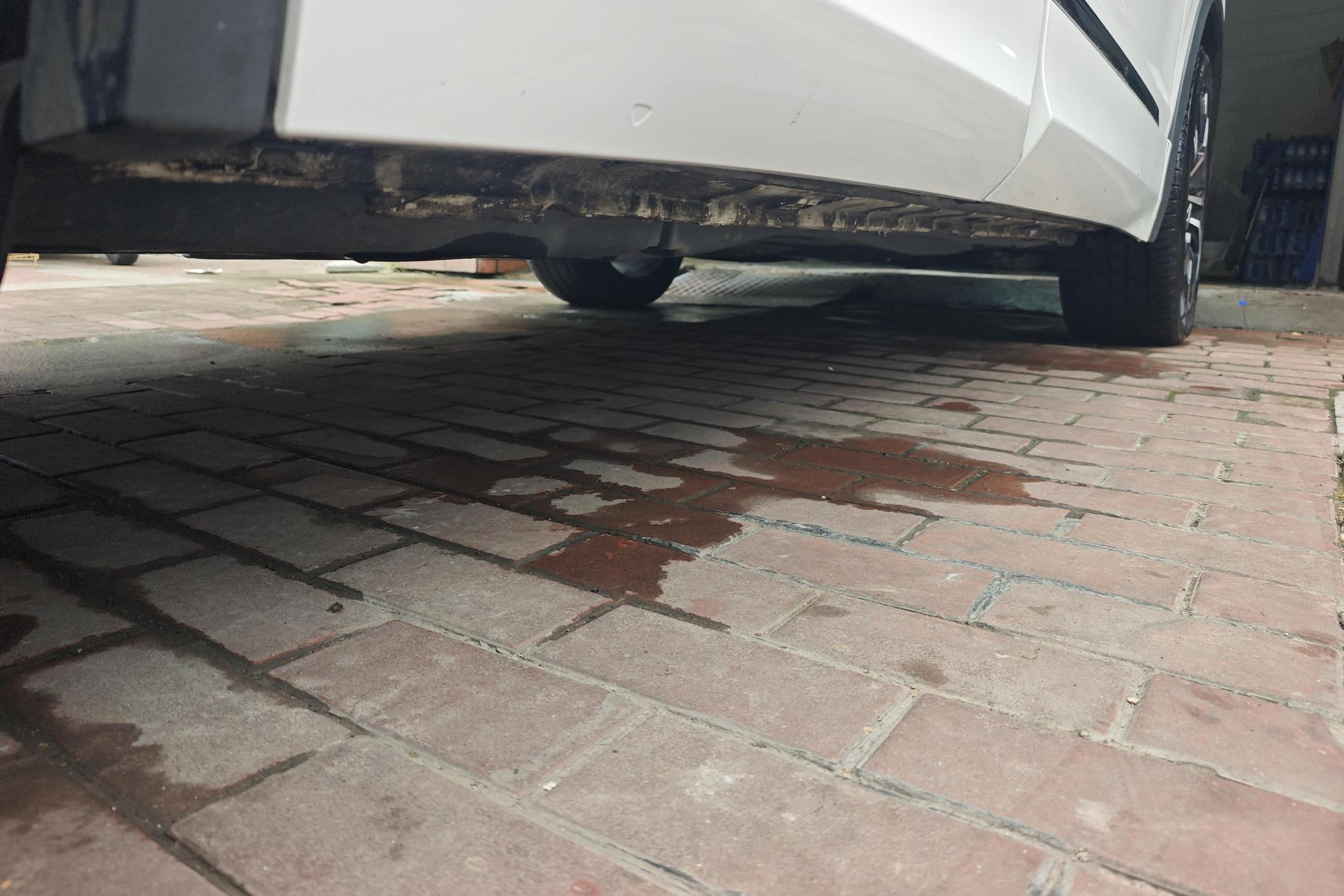 Volkswagen Tiguan L L 2021 330TSI AT R-Line