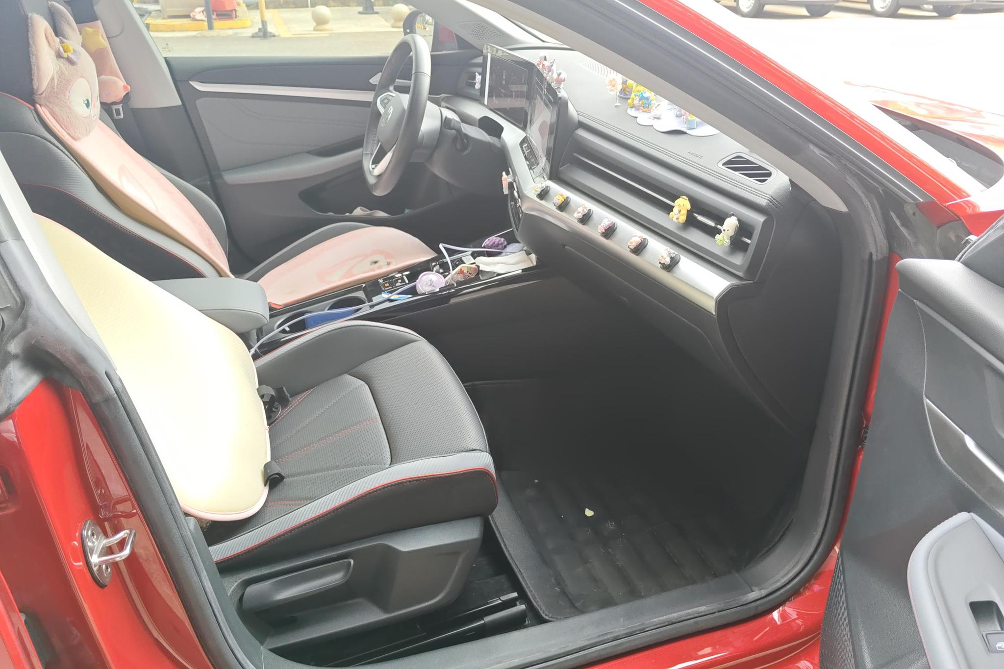 Volkswagen Lamando 2022 L 280TSI DSG