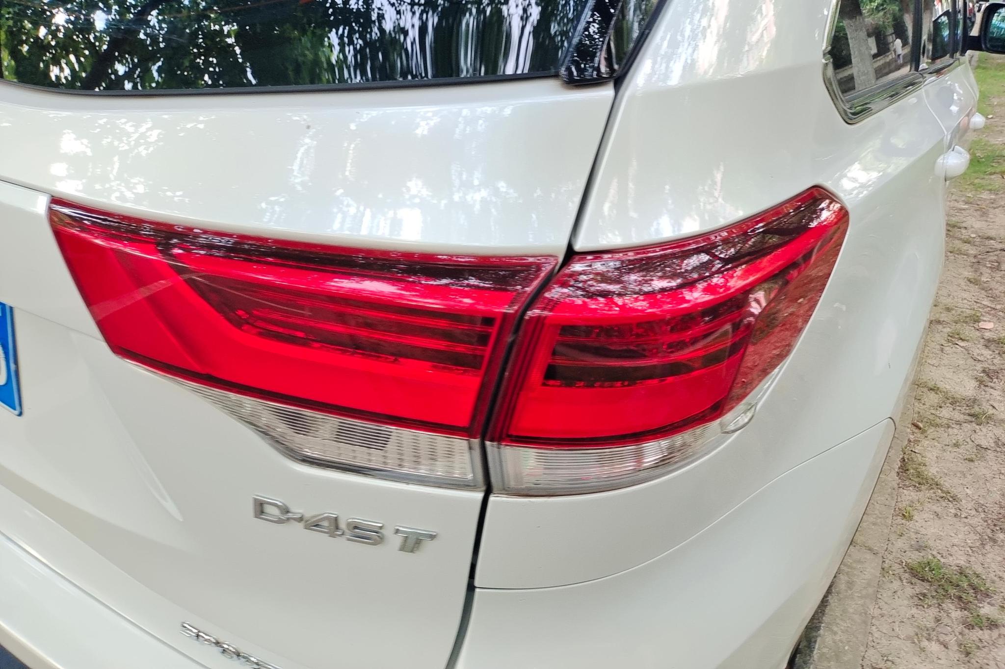 Toyota Highlander 2021 2.0T Luxury 7 мест