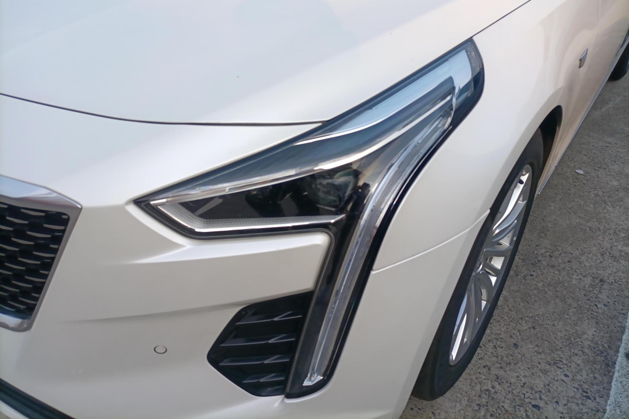 Cadillac CT6 2019 28T Fashion