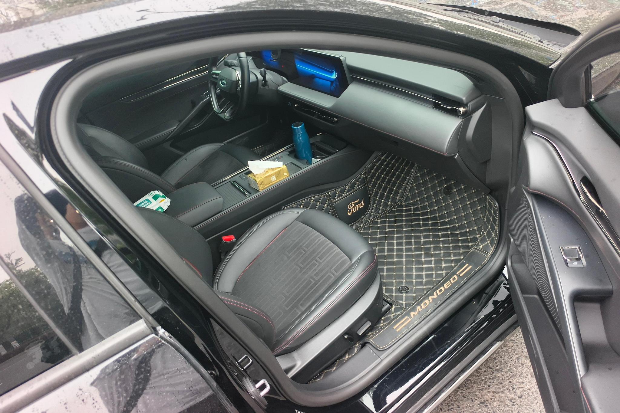 Ford Mondeo id 4439807 из Китая 13