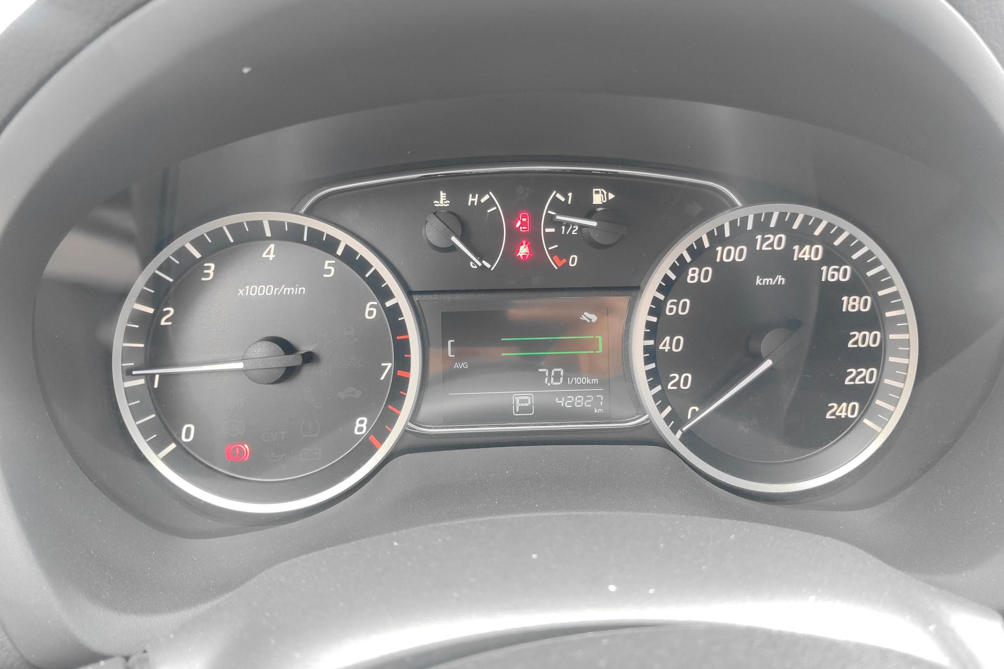 Nissan Xuan Yi id 4451572 из Китая 15