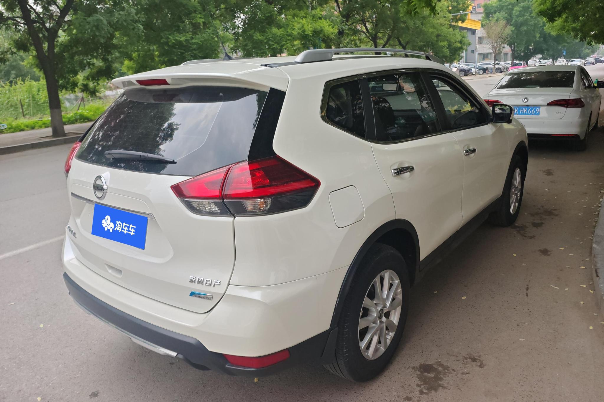 Nissan X-Trail 2017 2.0L CVT Comfort 2WD