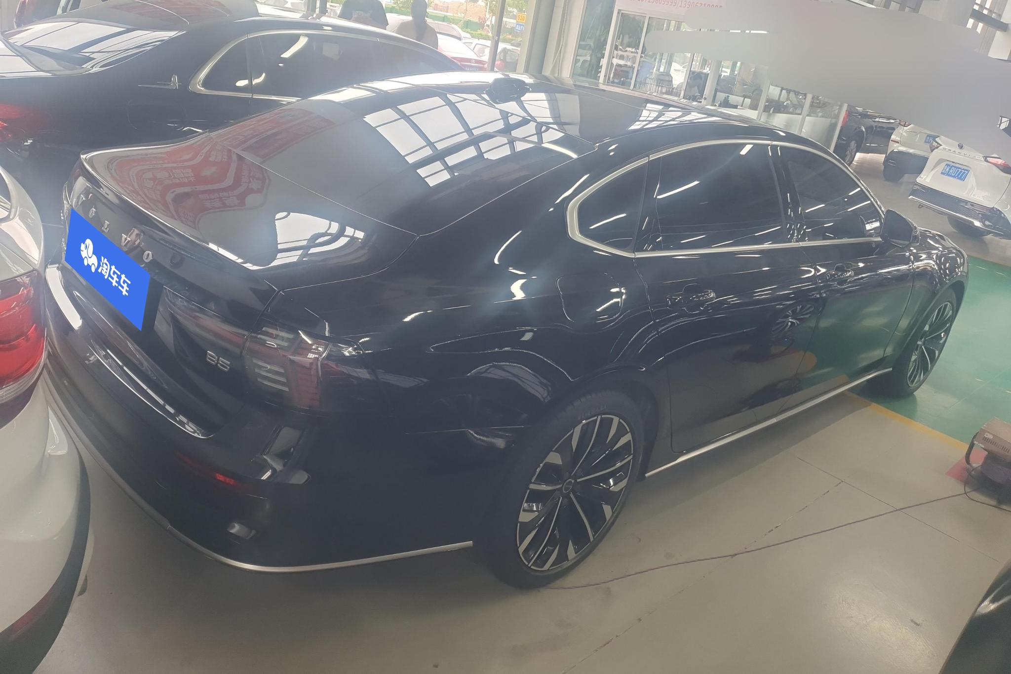 Volvo S90 2026 B5 Luxury