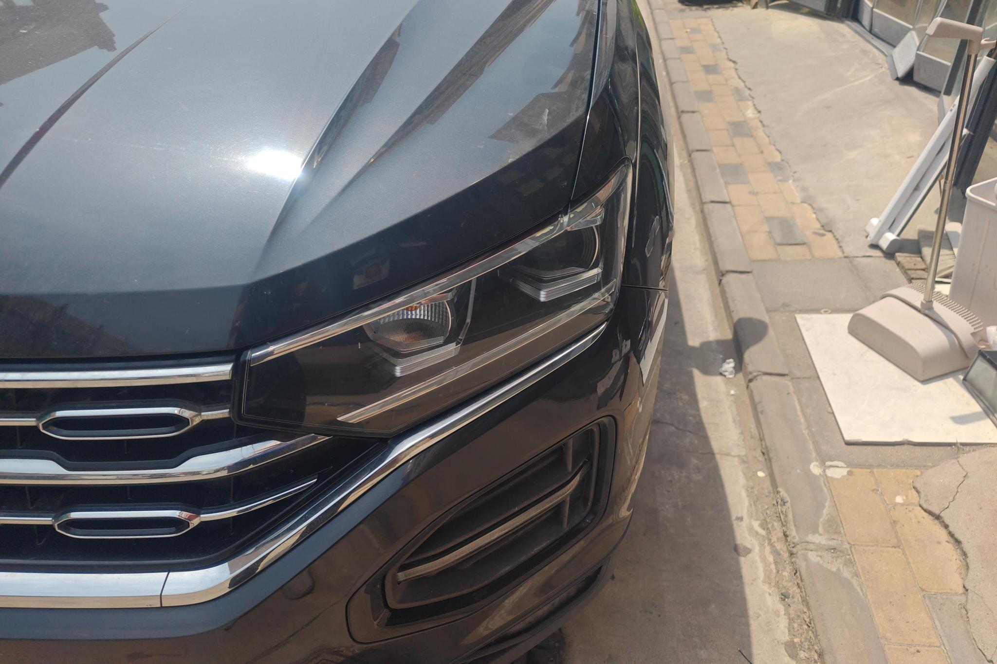 Volkswagen Tayron 2019 330TSI Luxury VI