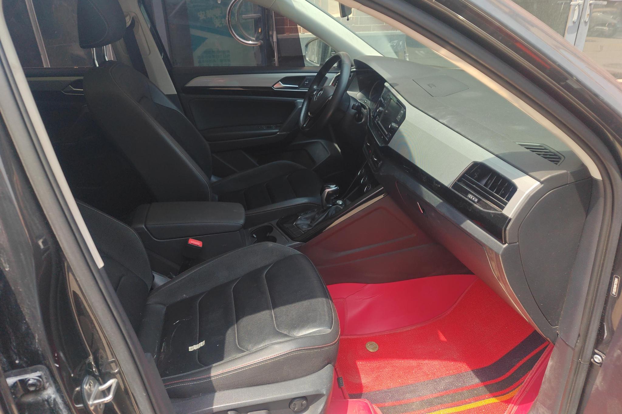 Volkswagen Tayron 2019 330TSI Luxury VI