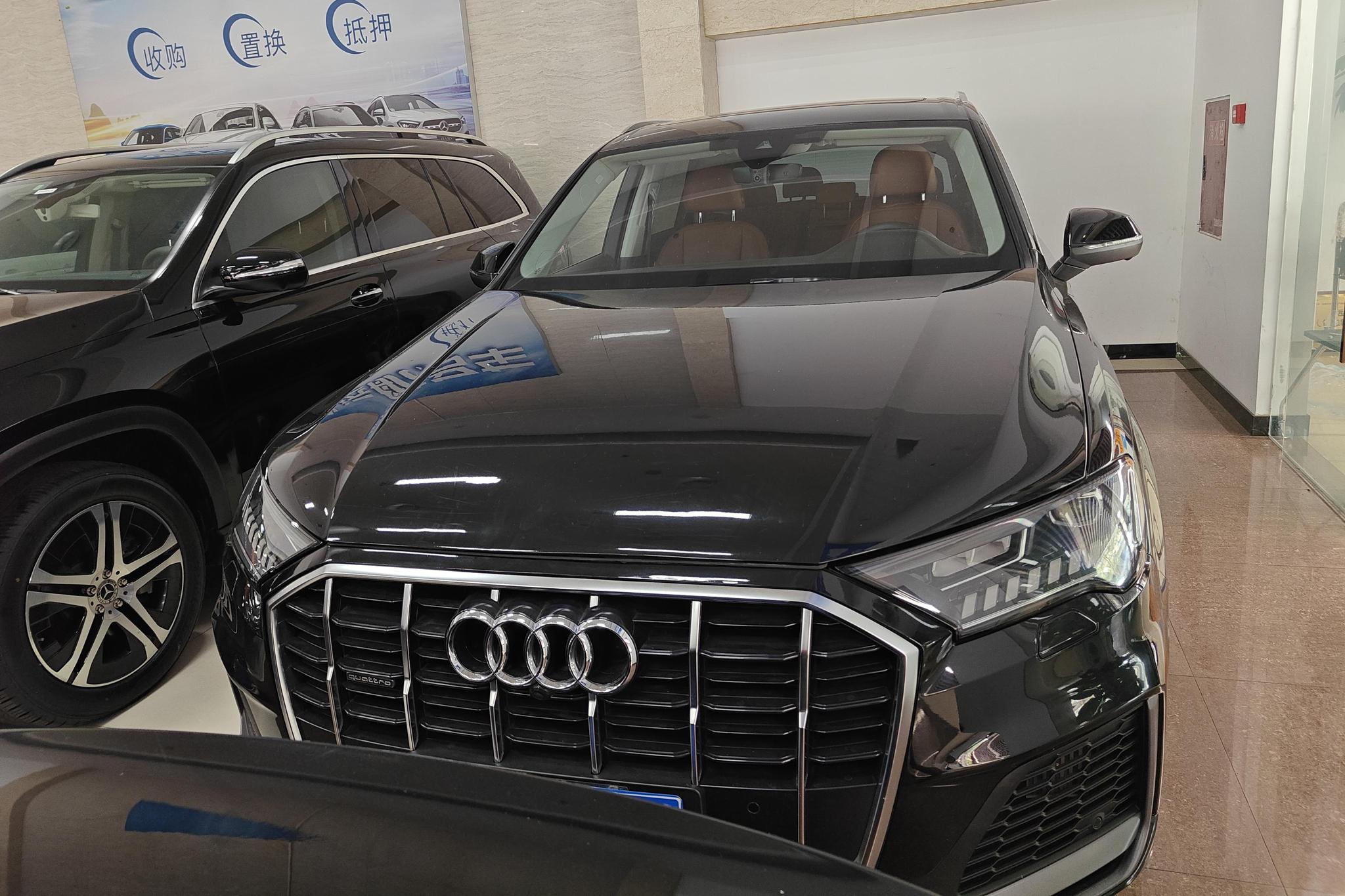 Audi Q7 2023 55 TFSI quattro S line Sport