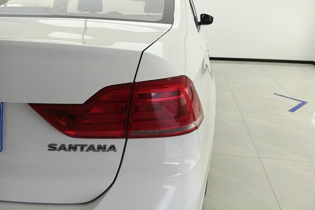 Volkswagen Santana 2018 — фото 6