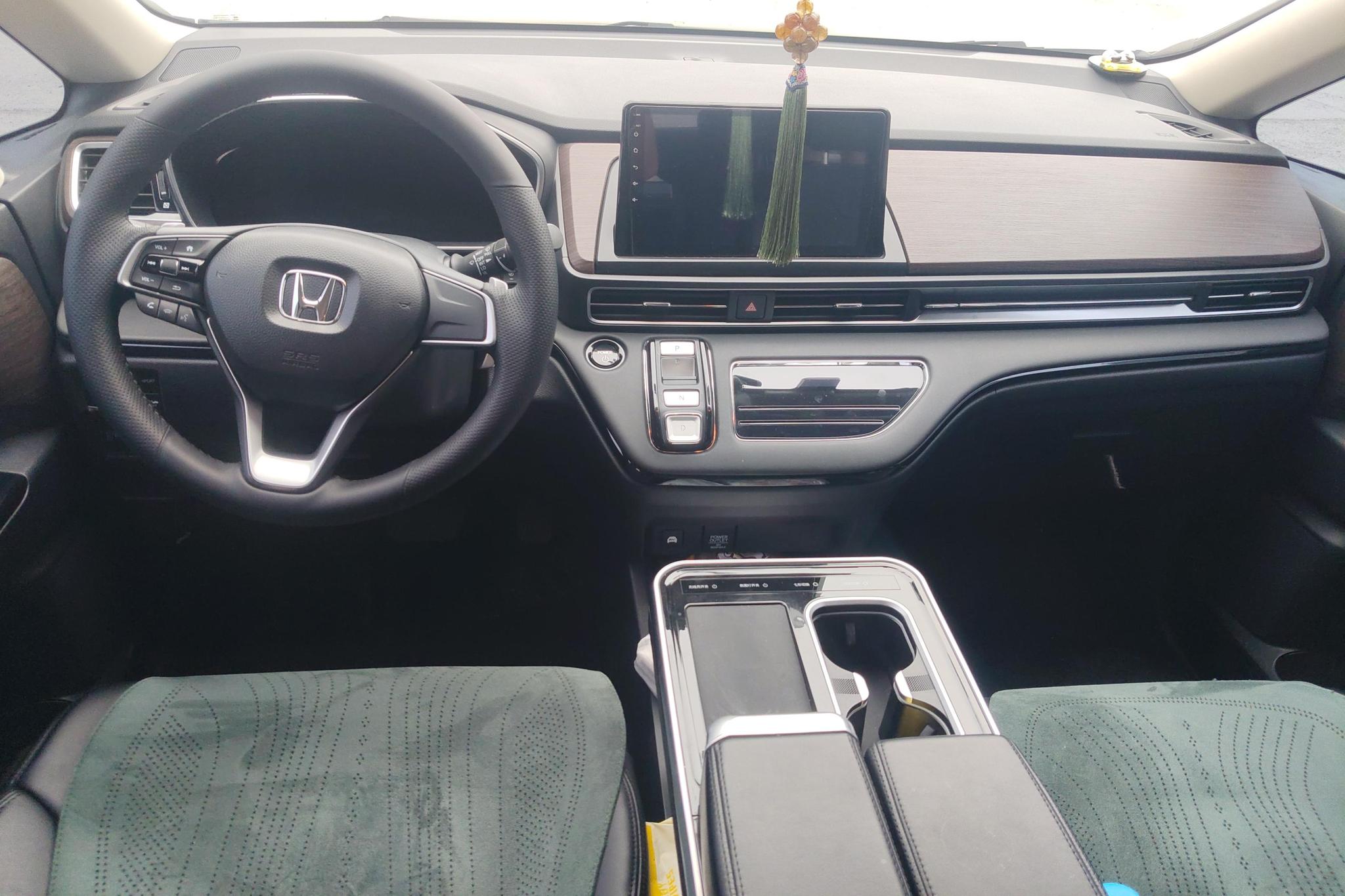 Honda Odyssey id 4439701 из Китая 16