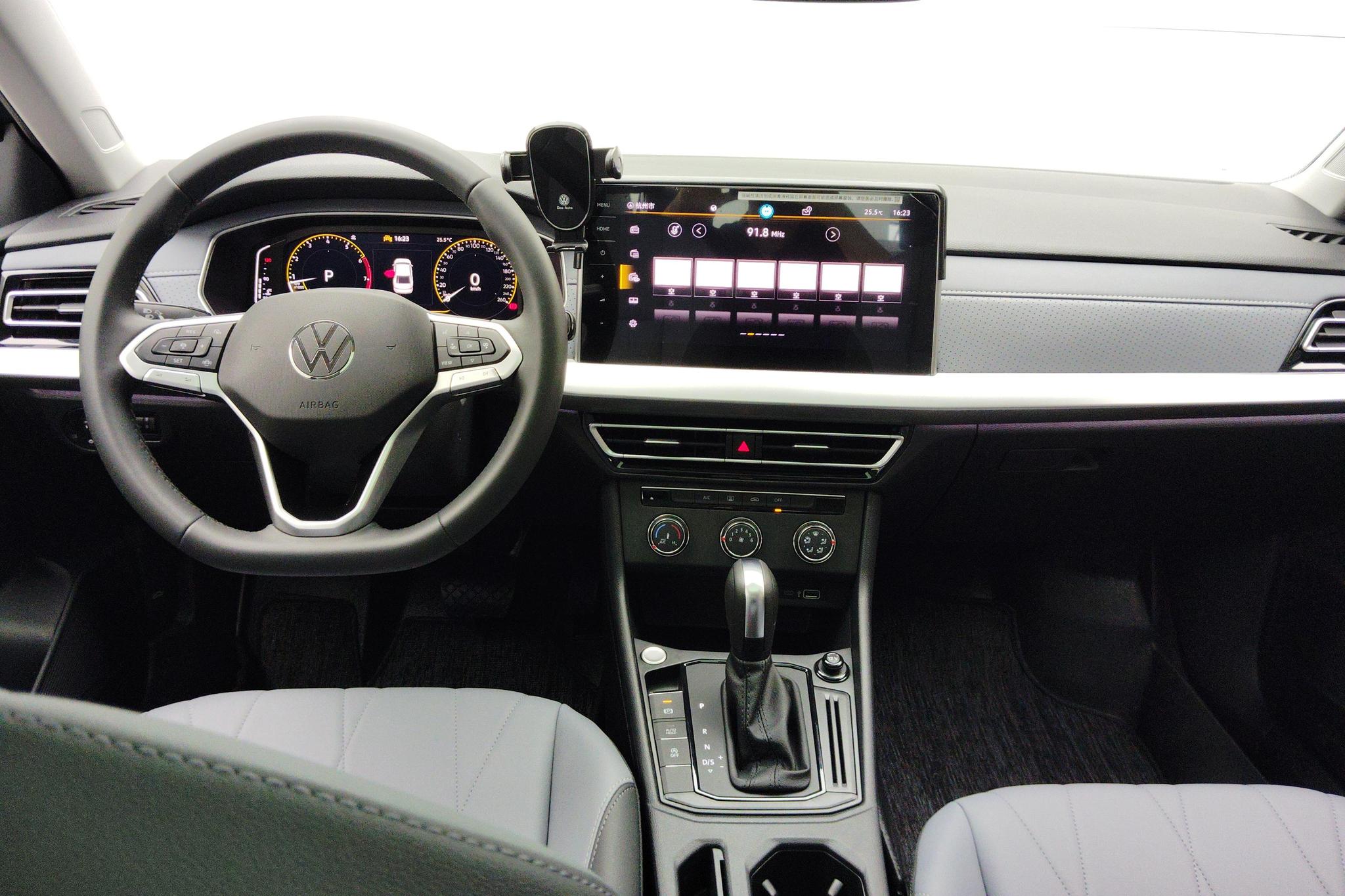 Volkswagen Lavida id 4437956 из Китая 14