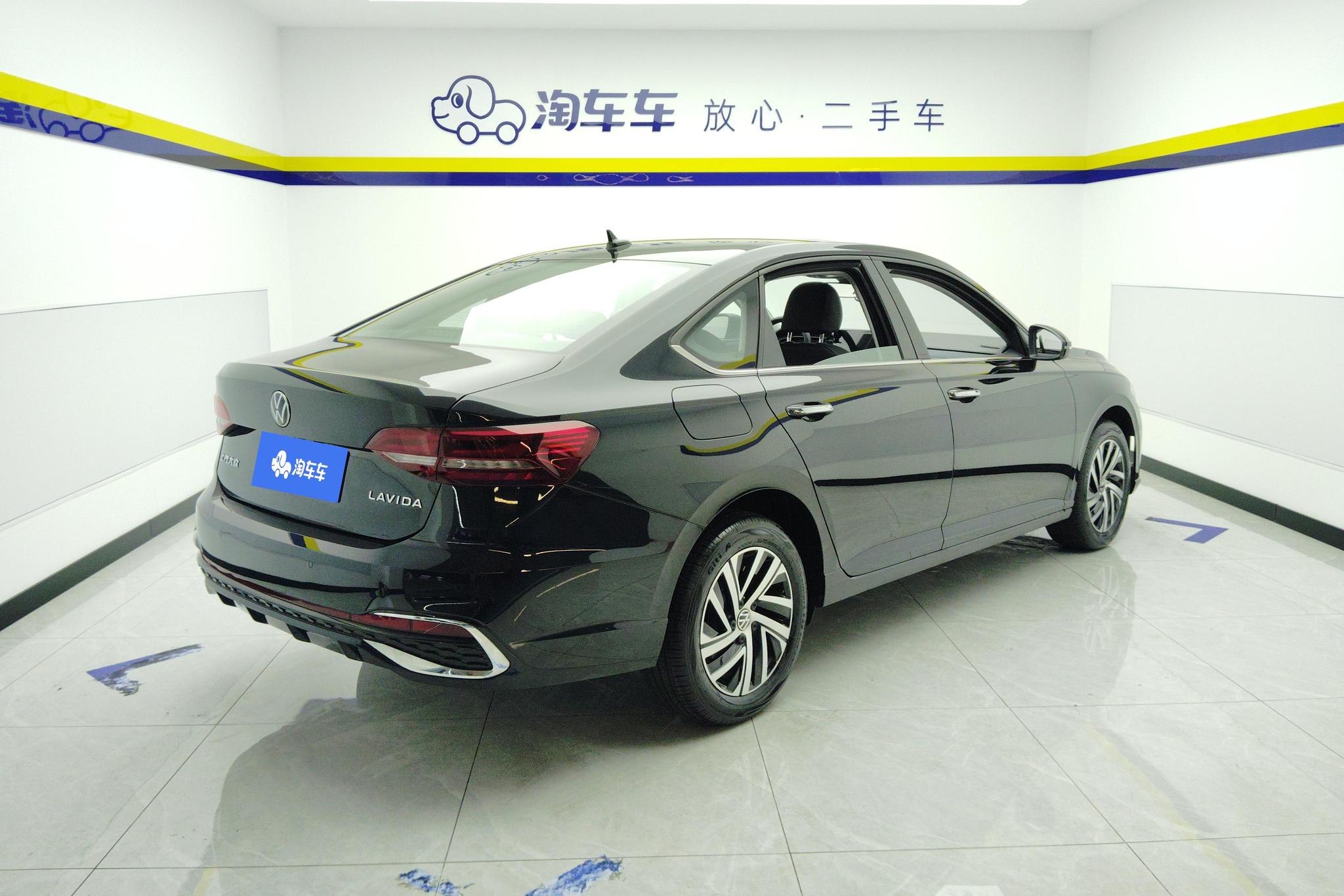 Volkswagen Lavida id 4437956 из Китая 16