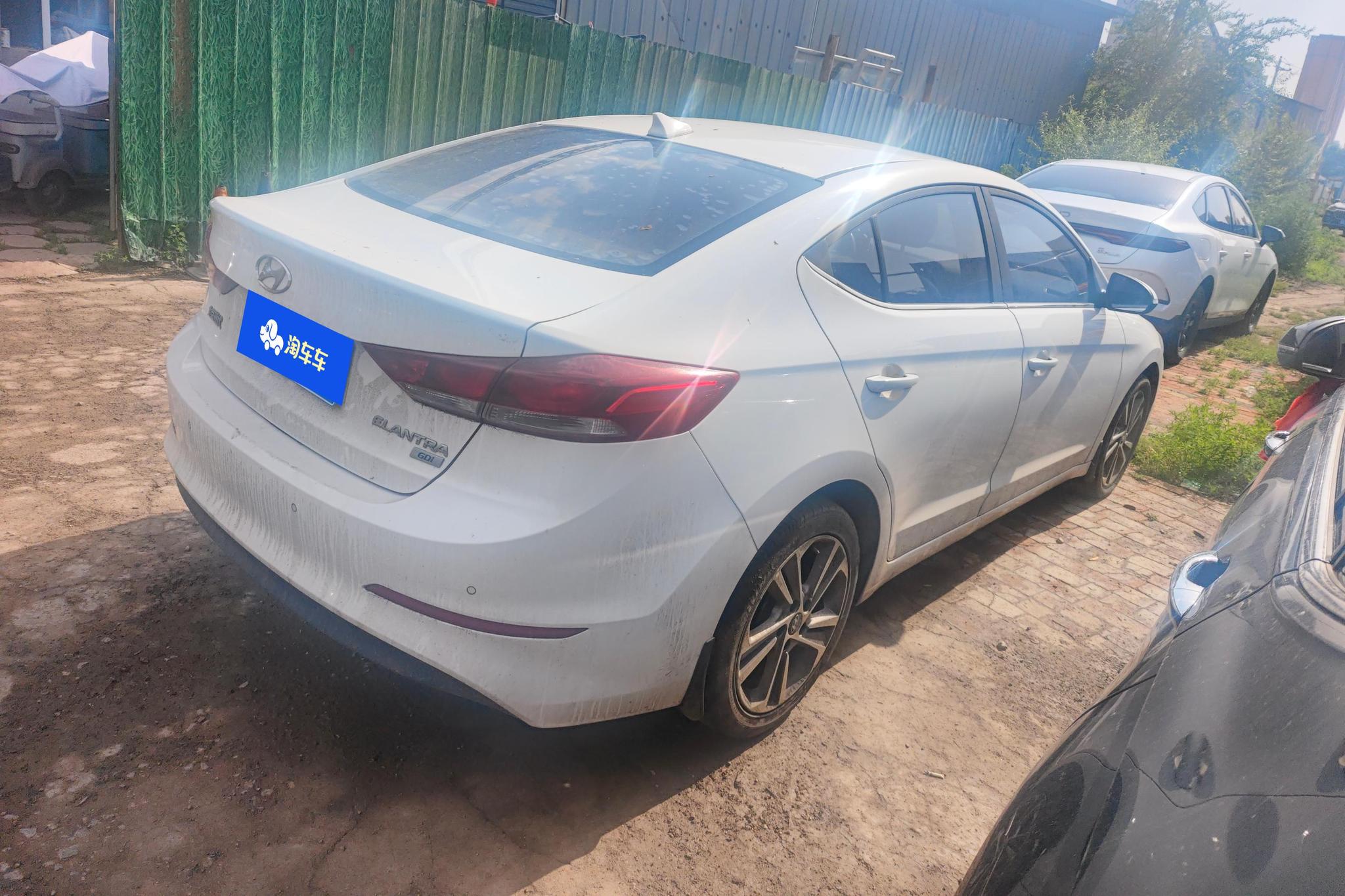 Hyundai Elantra 2016 1.6L AT Elite
