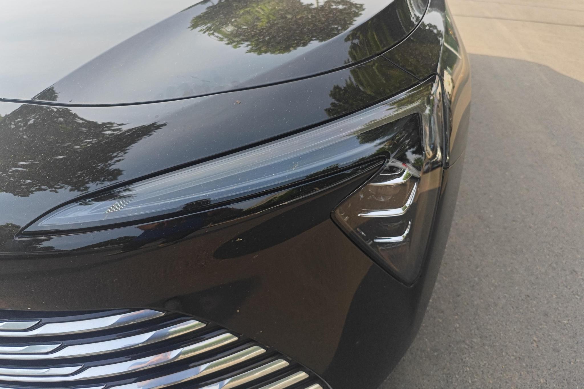 Buick LaCrosse 2025 28T Platinum