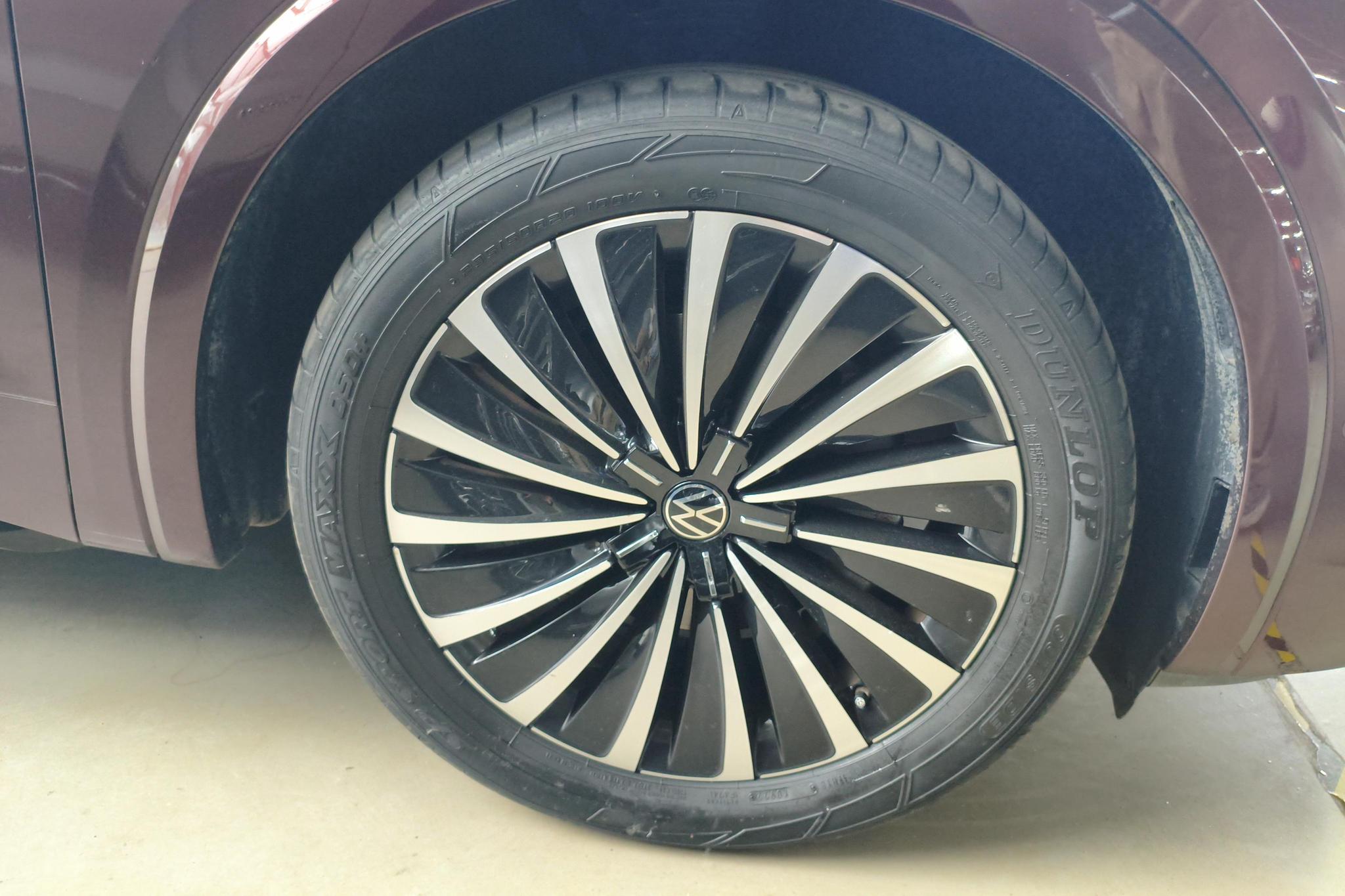 Volkswagen Viloran 2022 380TSI Luxury