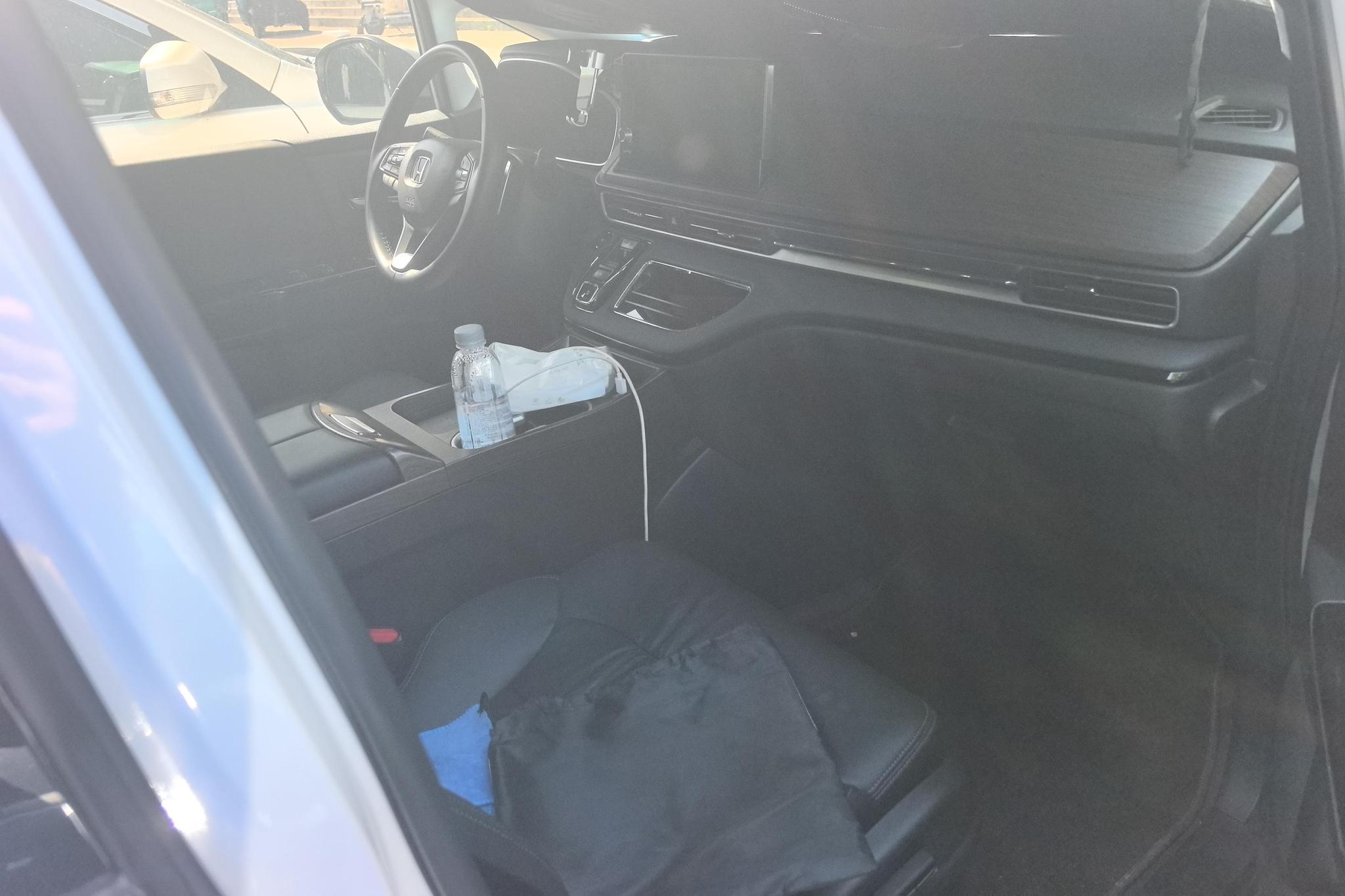 Honda Odyssey 2024 2.0L e:HEV