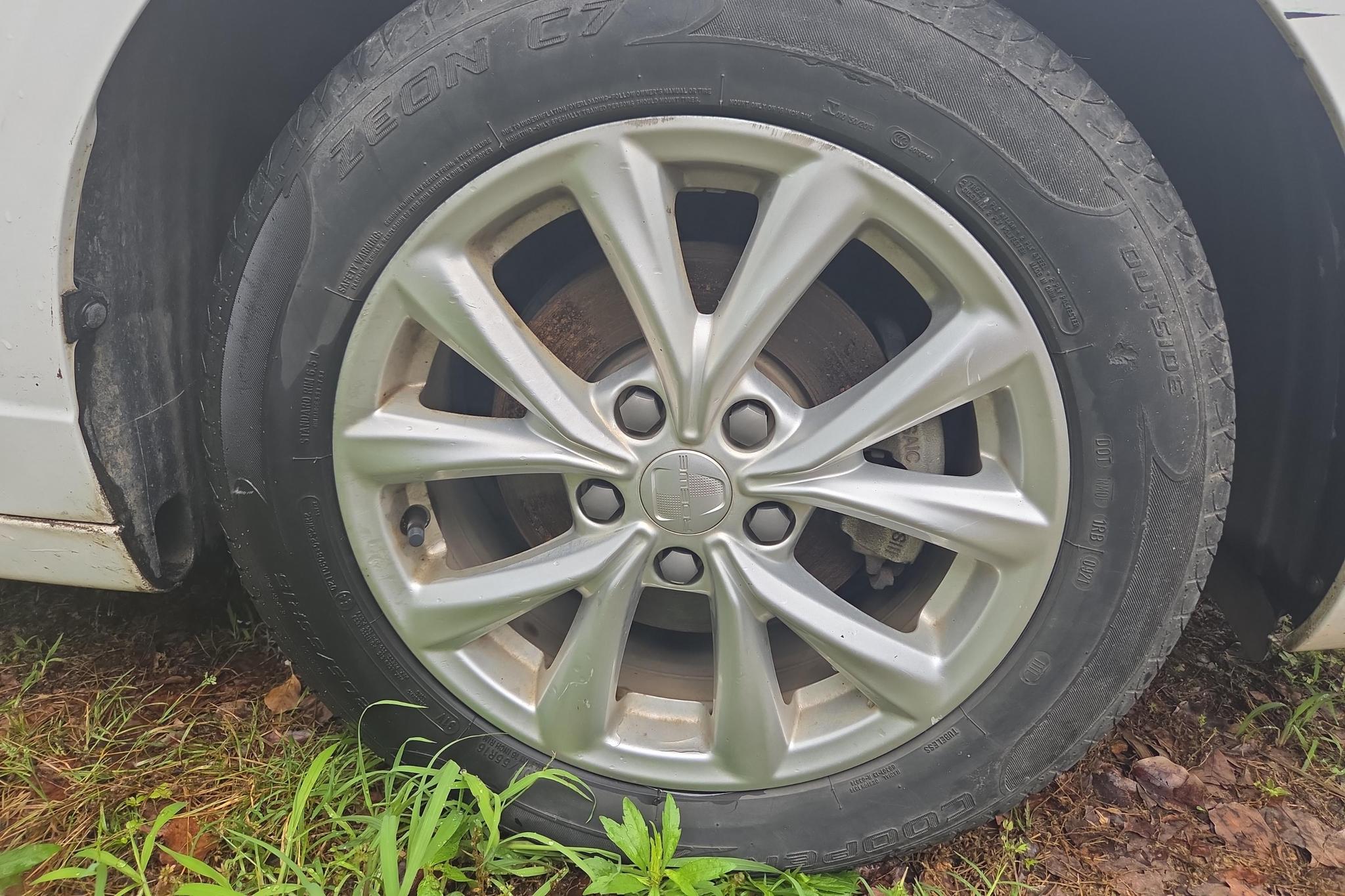 Roewe i5 2020 1.5L AT 4G