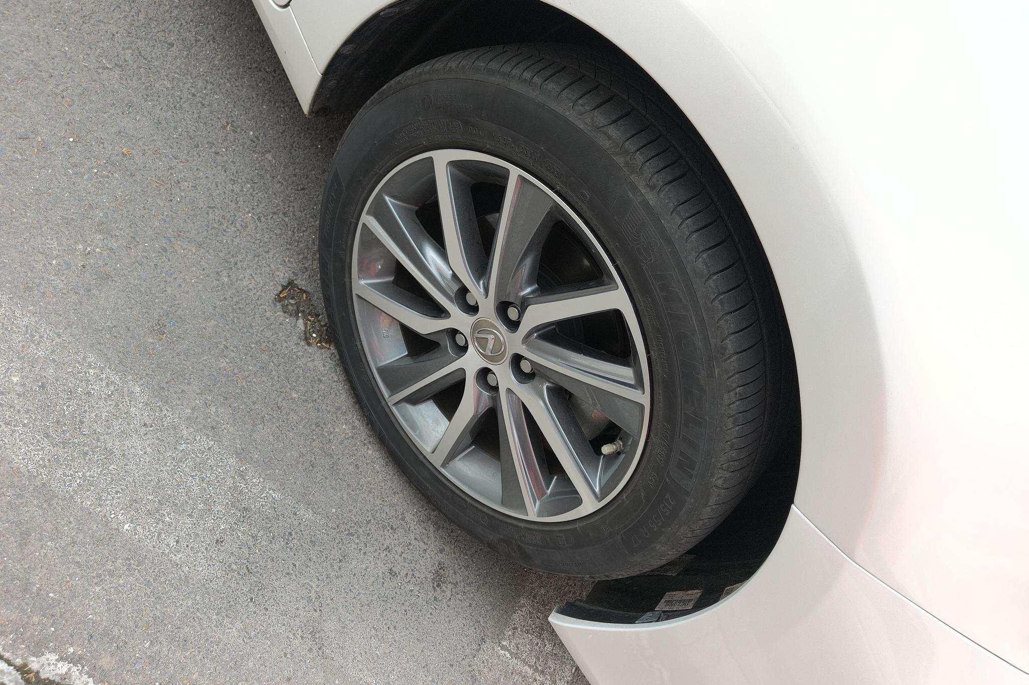 Lexus ES 2015 300h Luxury