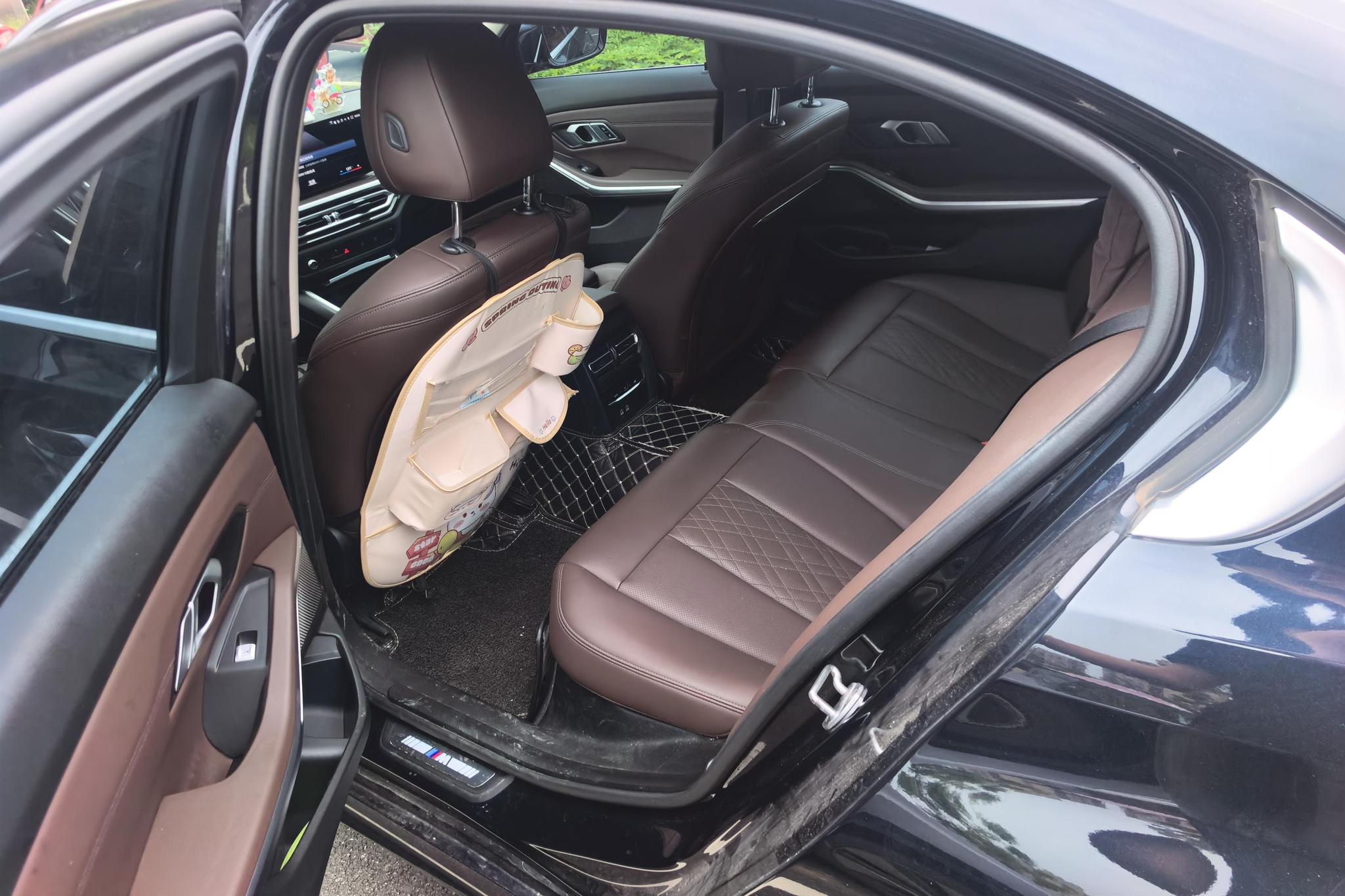 BMW 3 series id 4438831 из Китая 17