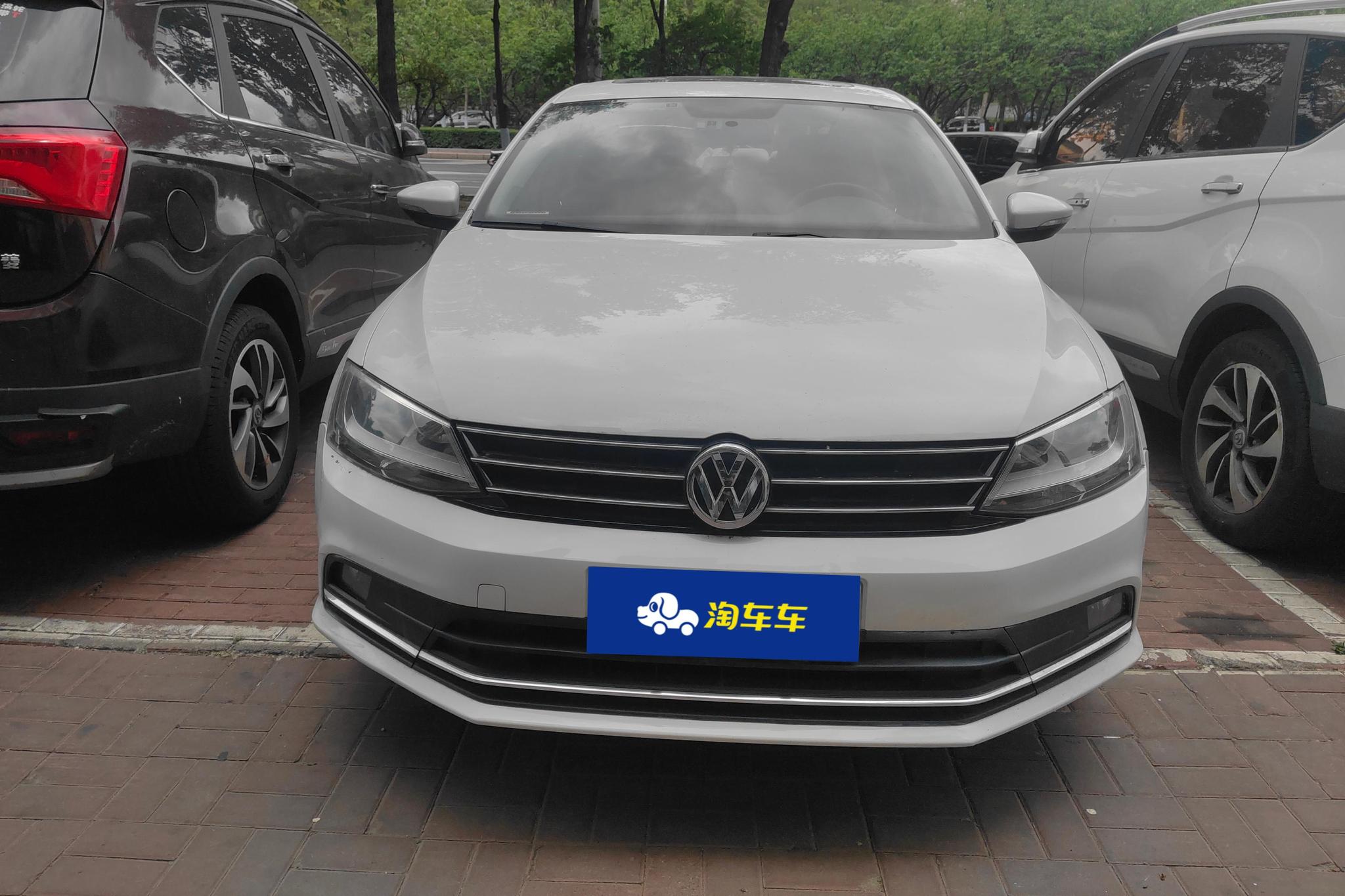 Volkswagen Sagitar 2015 230TSI AT Comfort
