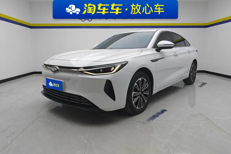 Chery Fulwin A8
