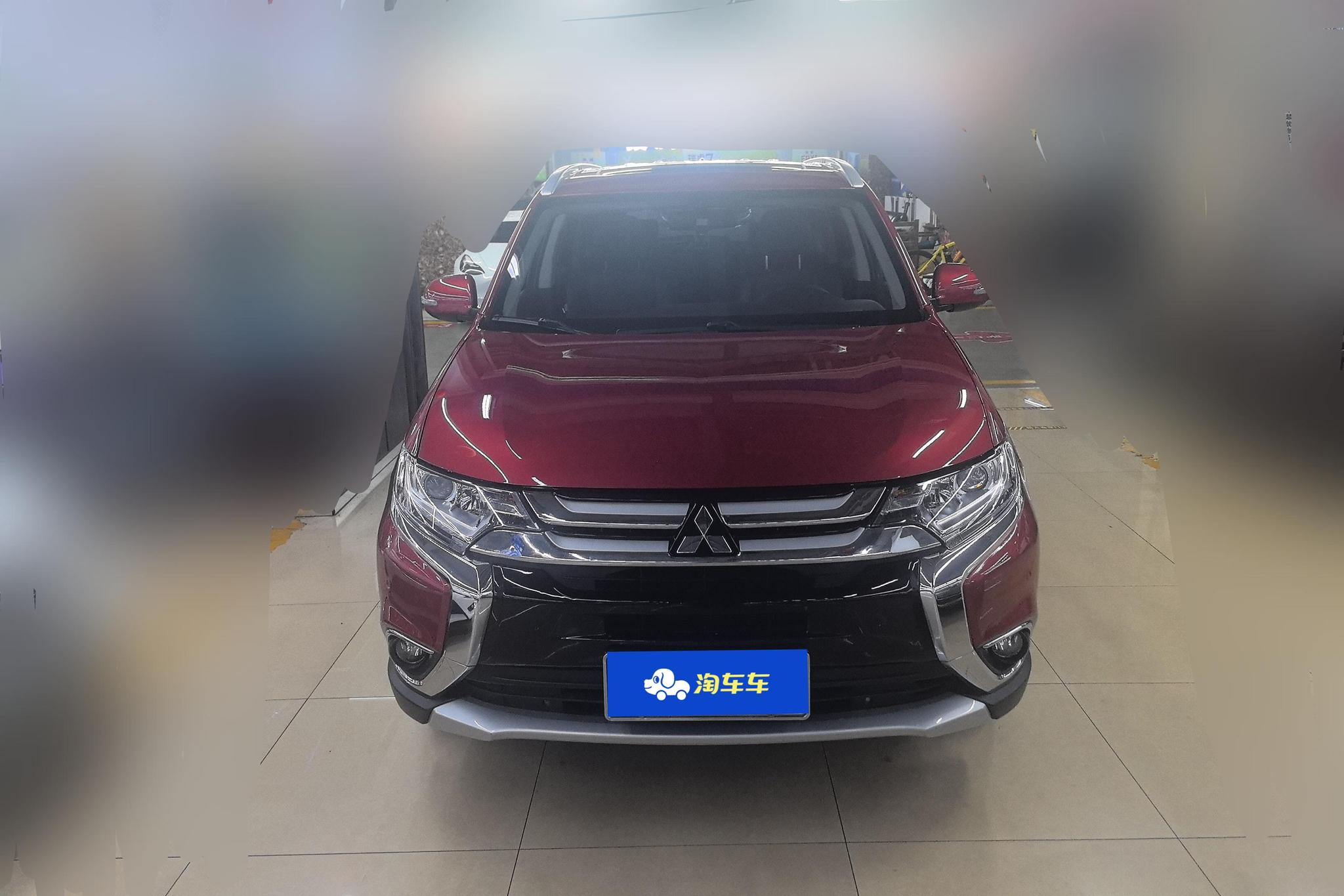 Mitsubishi Outlander 2018 2.0L 5 мест