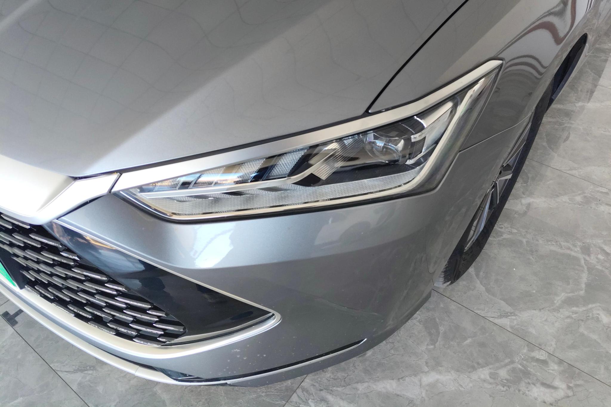 BYD Qin Plus DM-i PLUS DM 2024 DM-i 55KM Lead