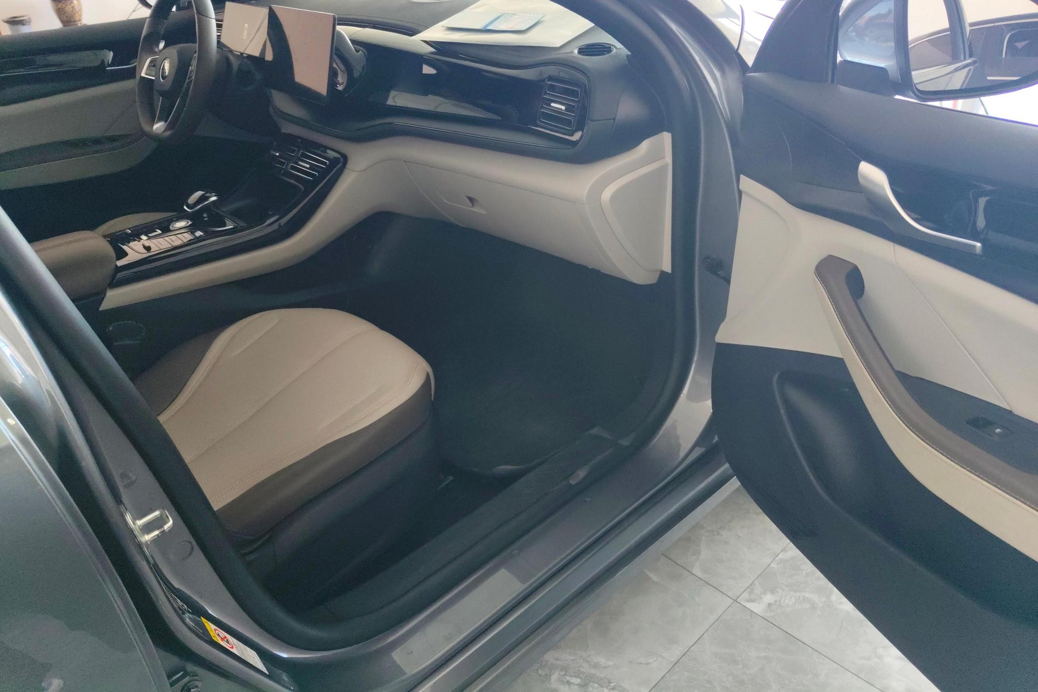 BYD Qin Plus DM-i PLUS DM 2024 DM-i 55KM Lead