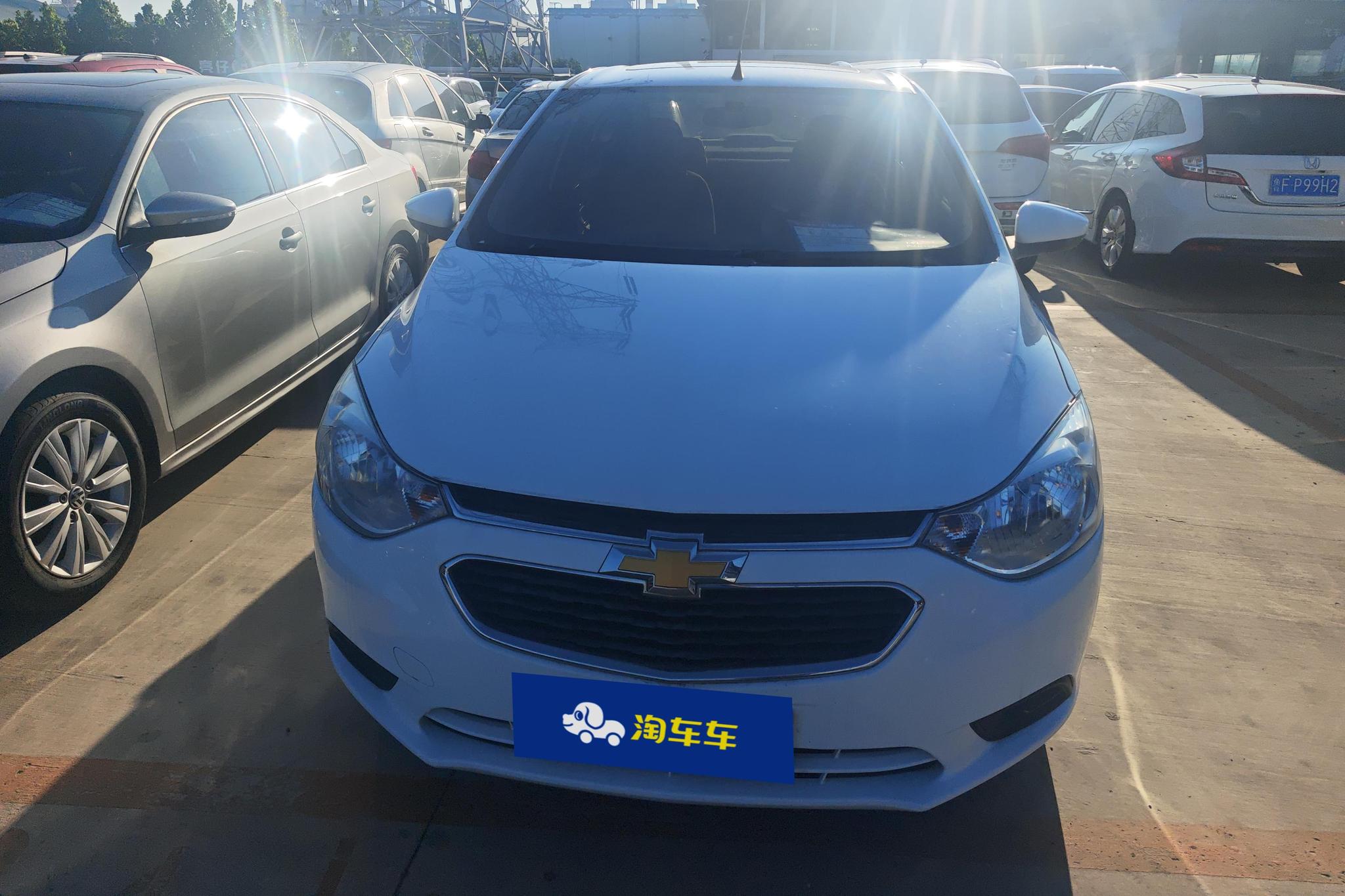 Chevrolet Sail 2015 3 1.5L MT