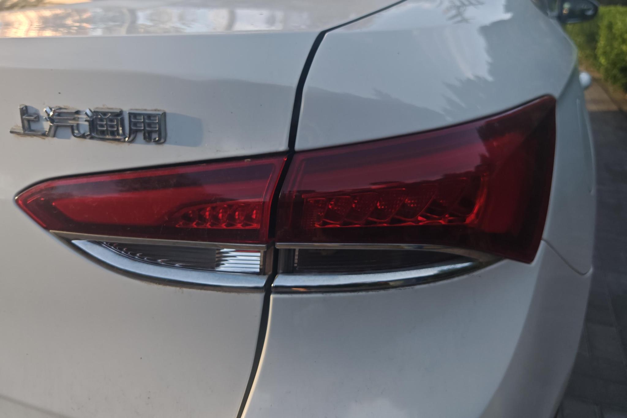 Buick Excelle 2019 18T AT Elite VI