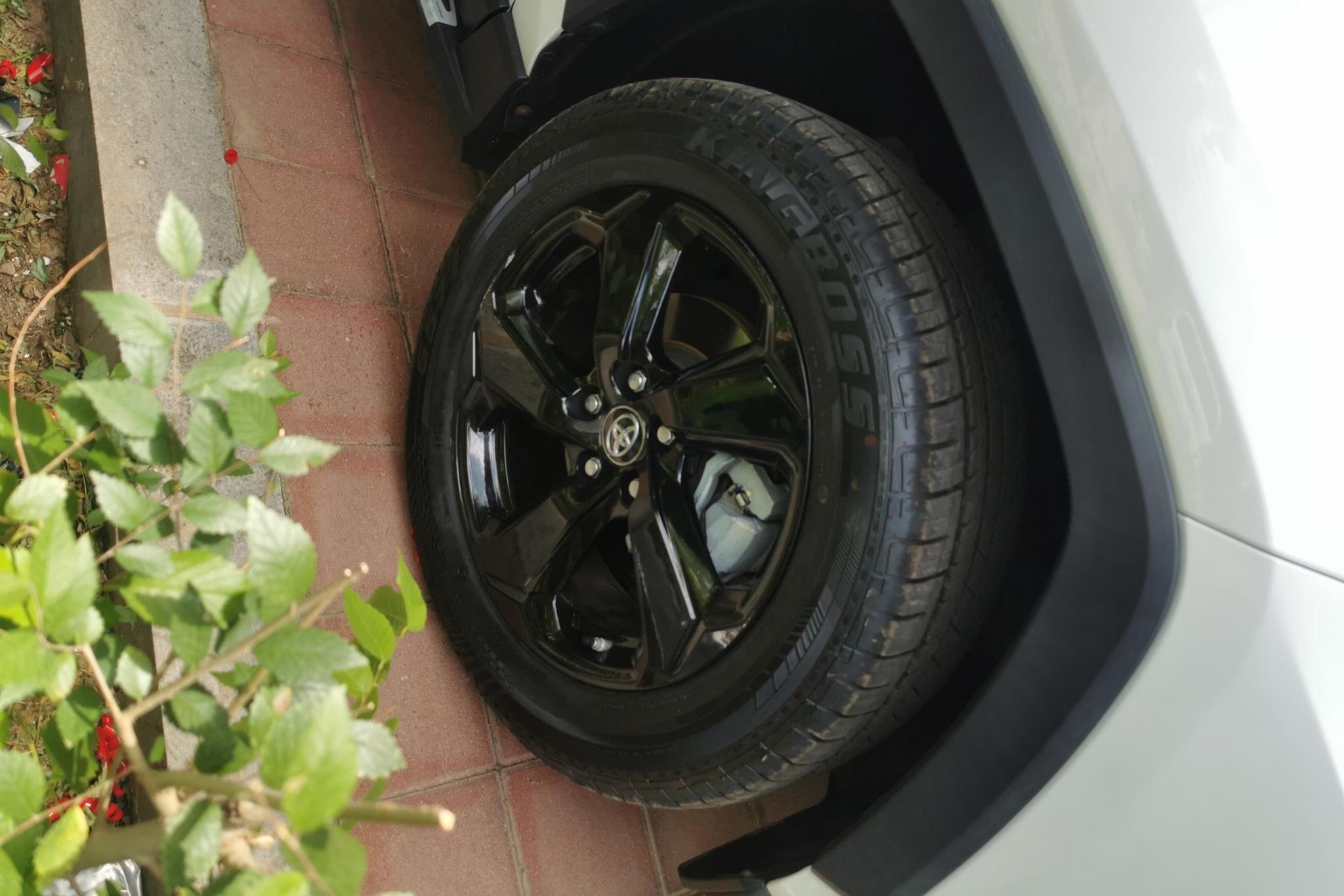 Toyota RAV4 2021 2.5L CVT Elite Plus