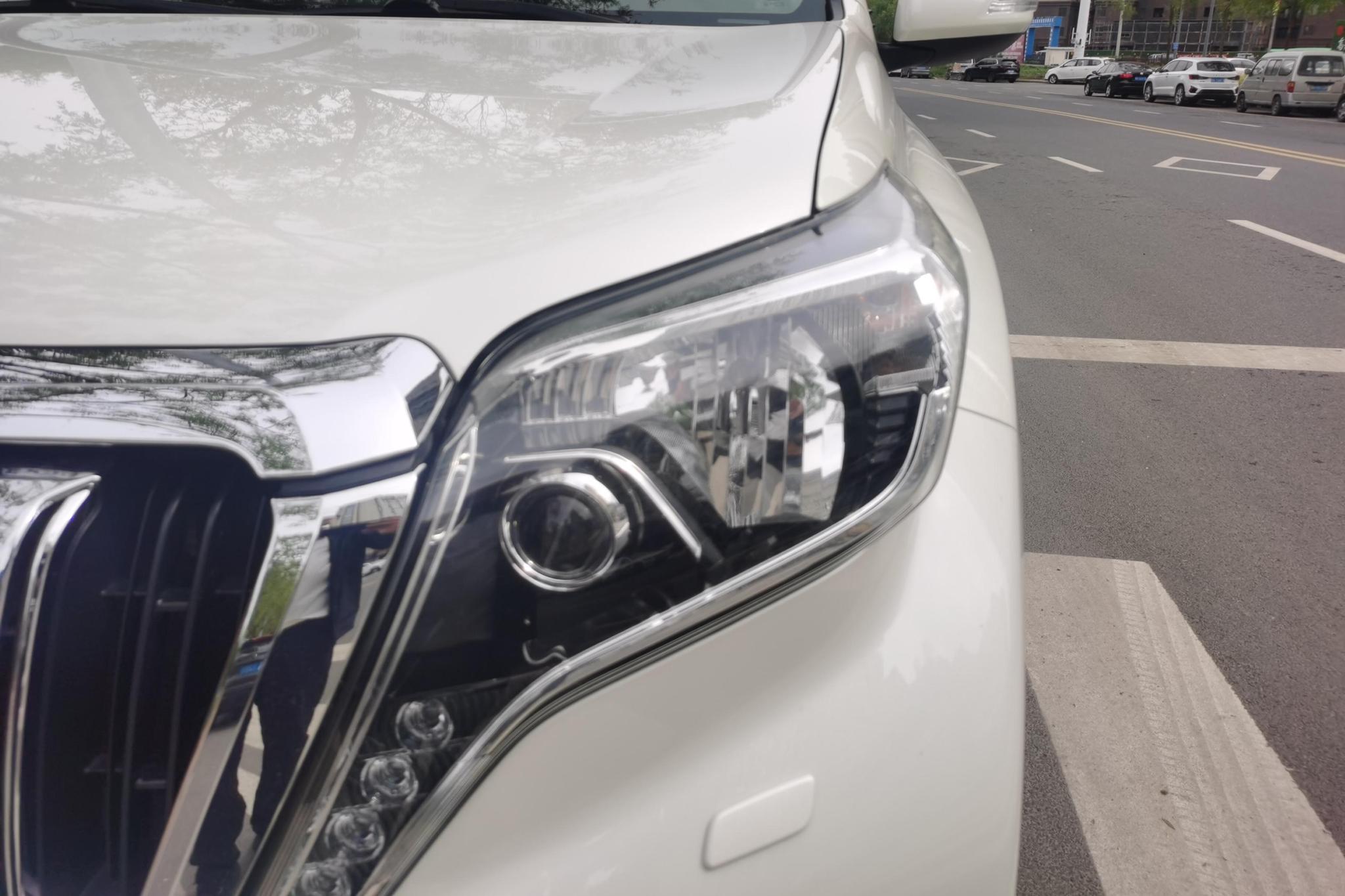 Toyota Land Cruiser Prado 2016 3.5L AT TX-L