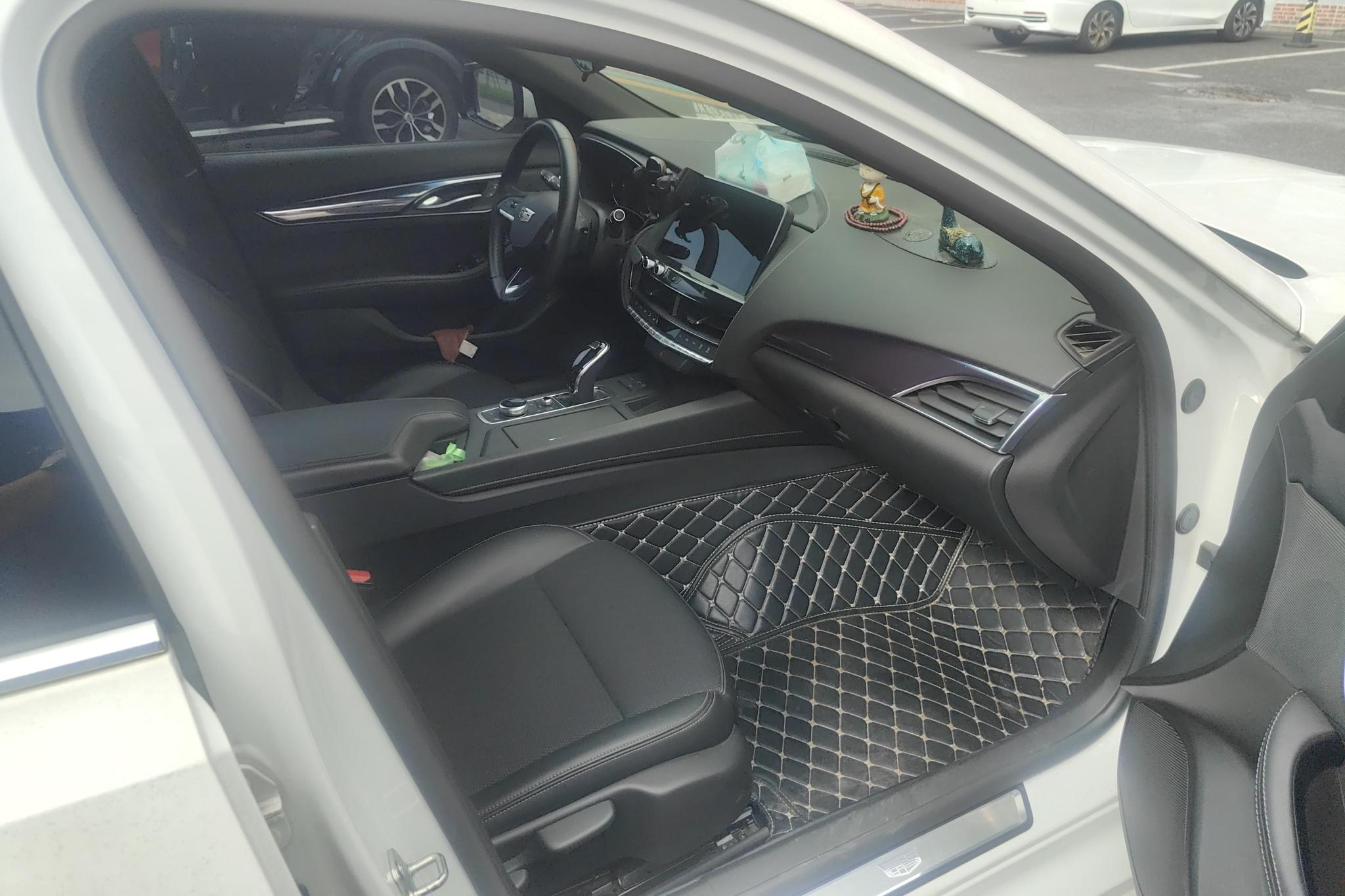 Cadillac CT5 2020 28T