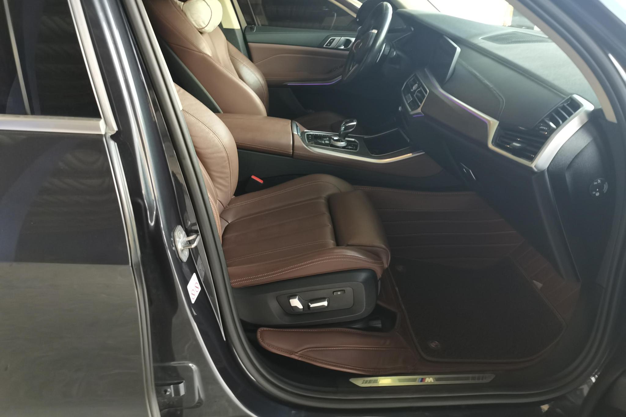 BMW X5 2020 xDrive40i M Sport