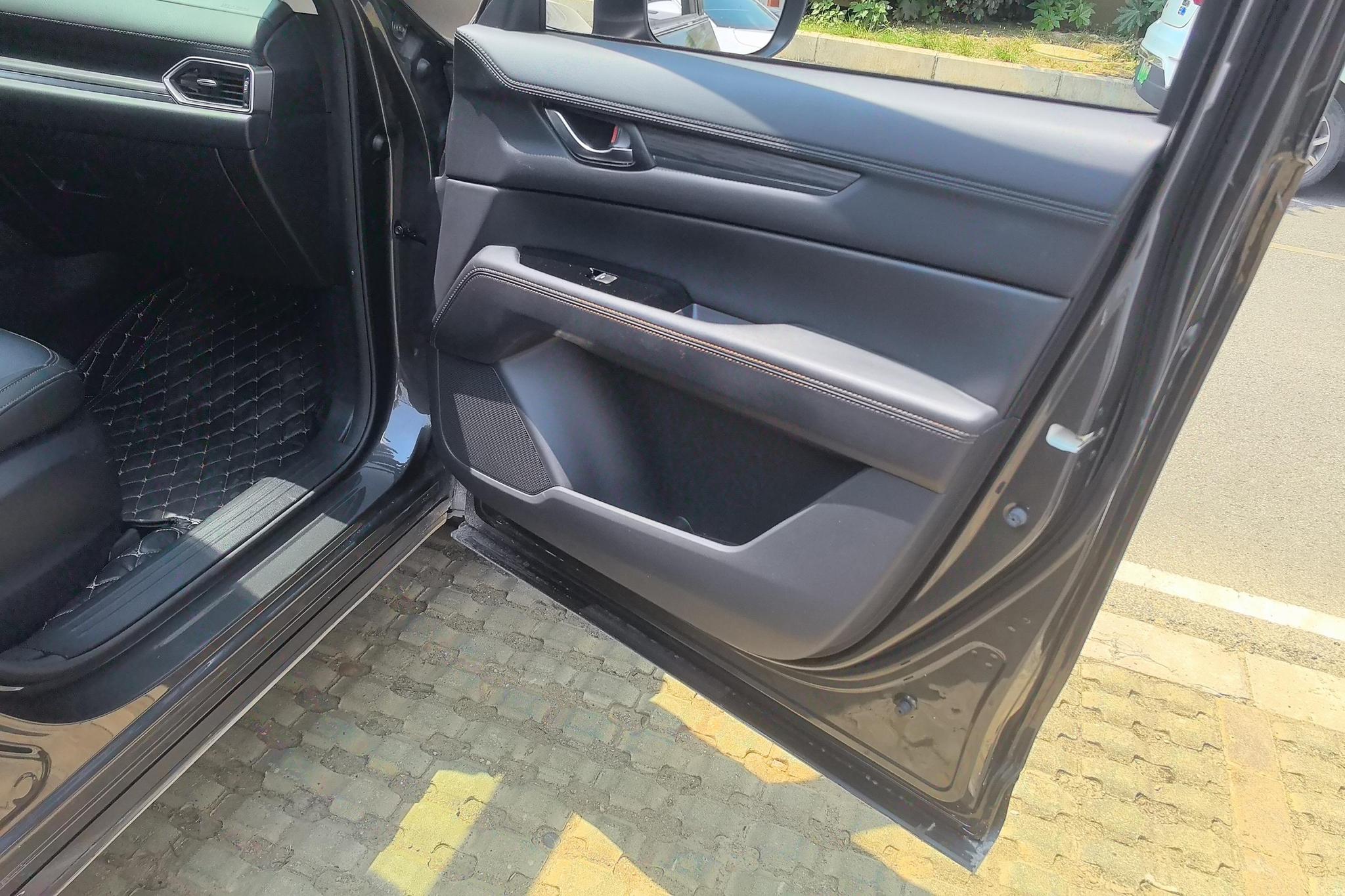 Mazda CX-5 id 4426731 из Китая 16