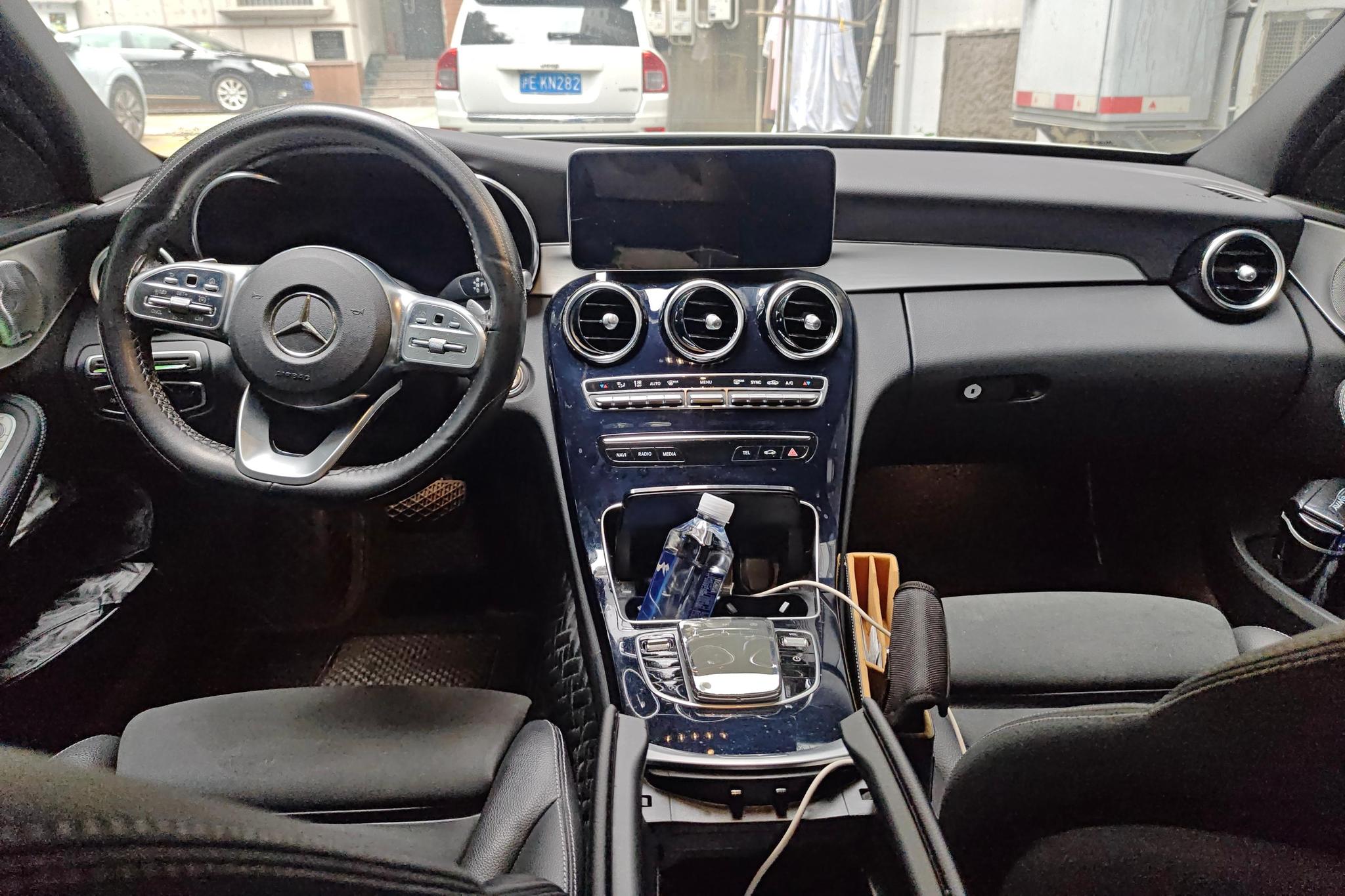 Mercedes-Benz Class C id 4439222 из Китая 14