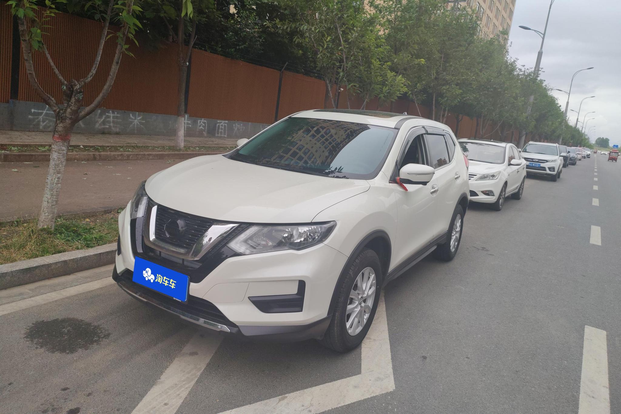 Nissan Qijun id 4437804 из Китая 14