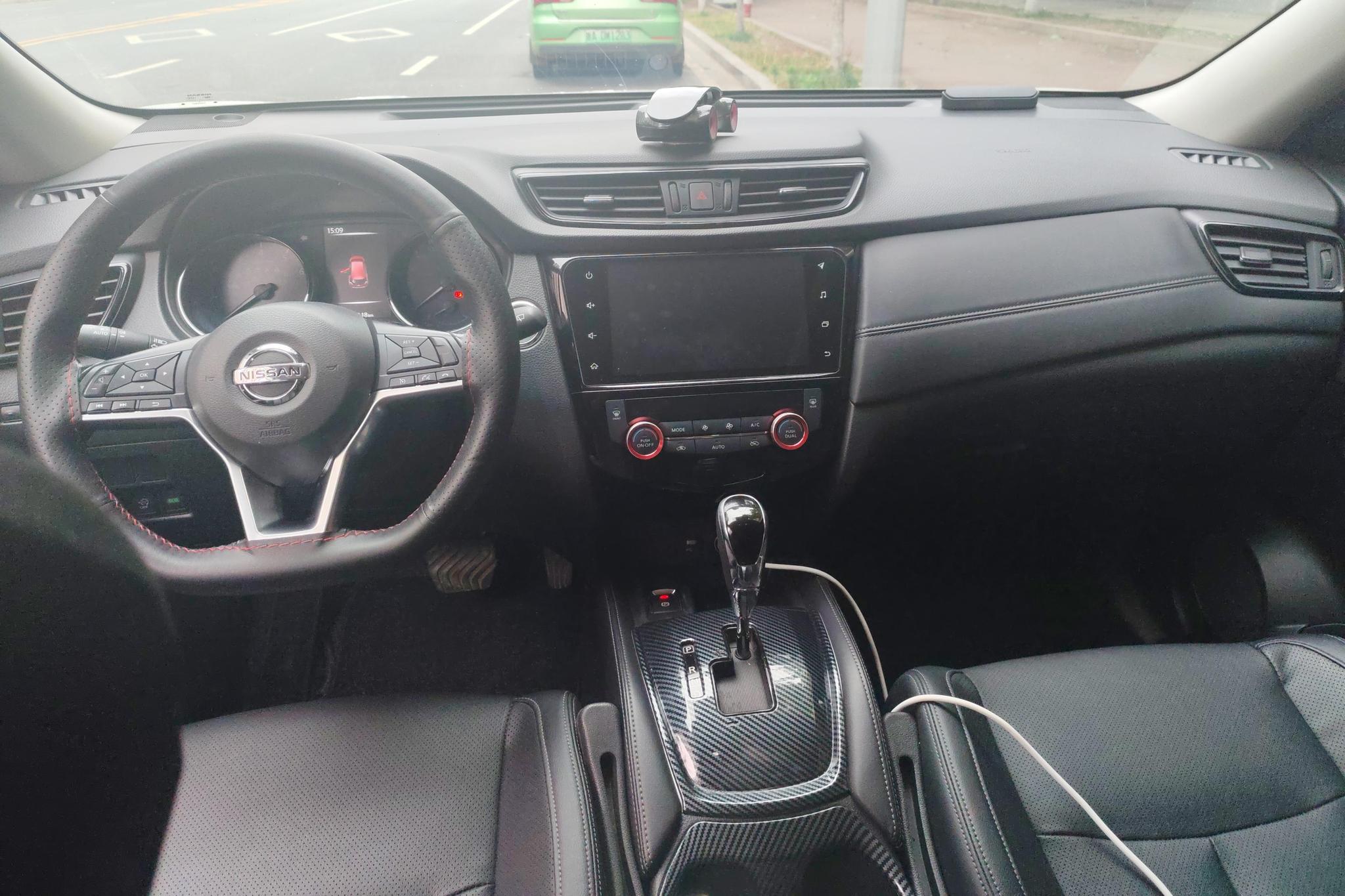 Nissan Qijun id 4437804 из Китая 17