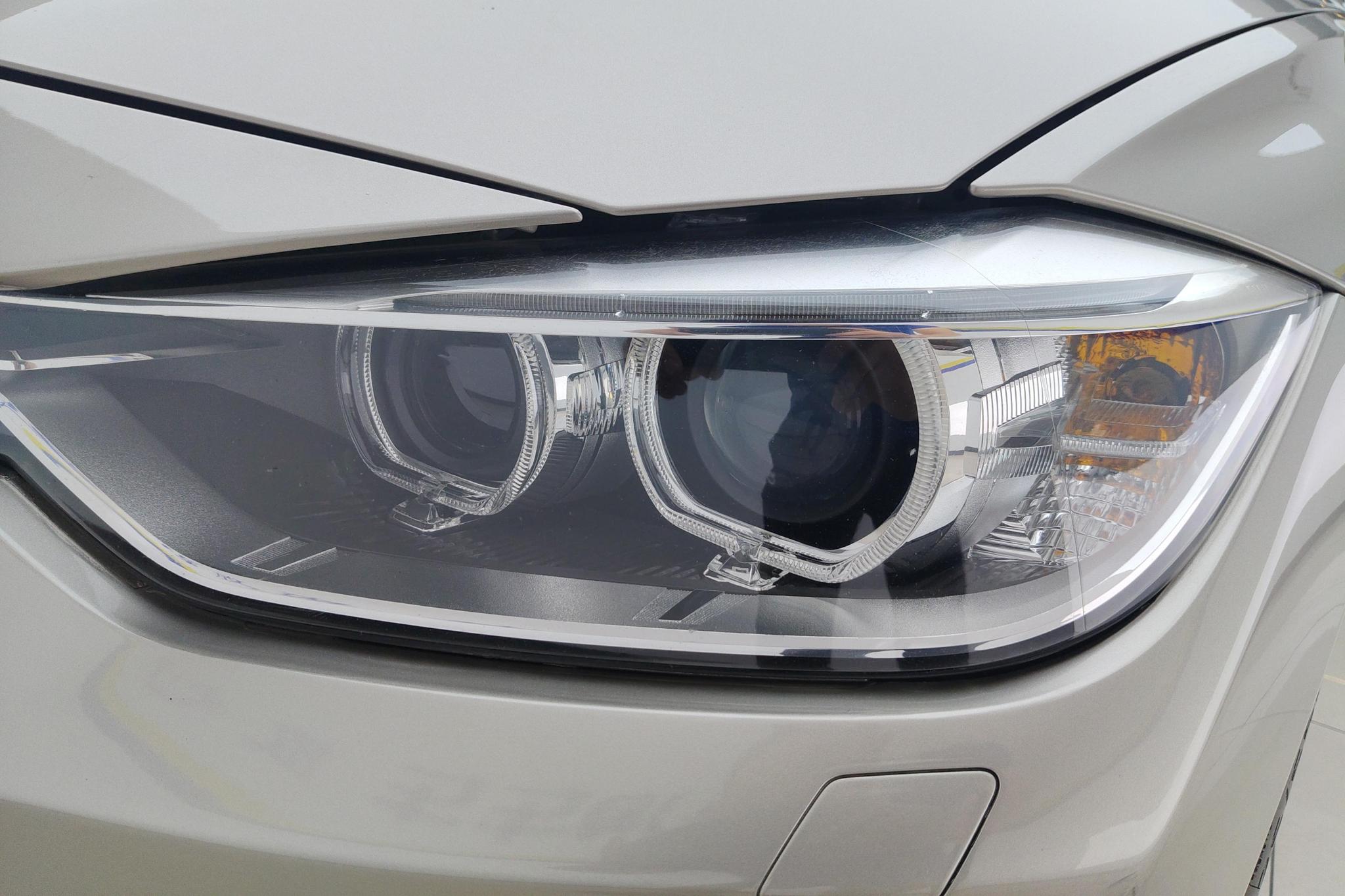 BMW 3 Series 3 2015 320i Fashion