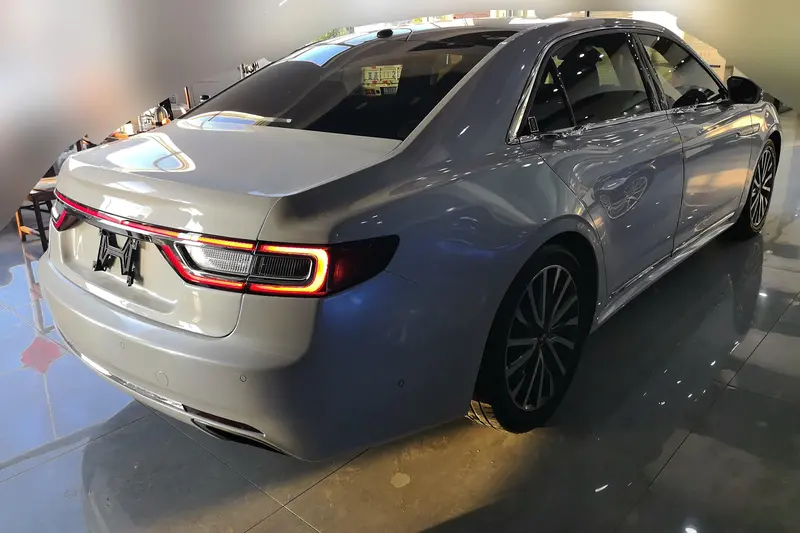 Lincoln Continental — фото 3