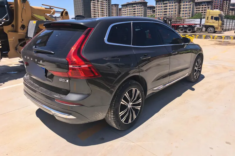 Volvo XC60 — фото 3