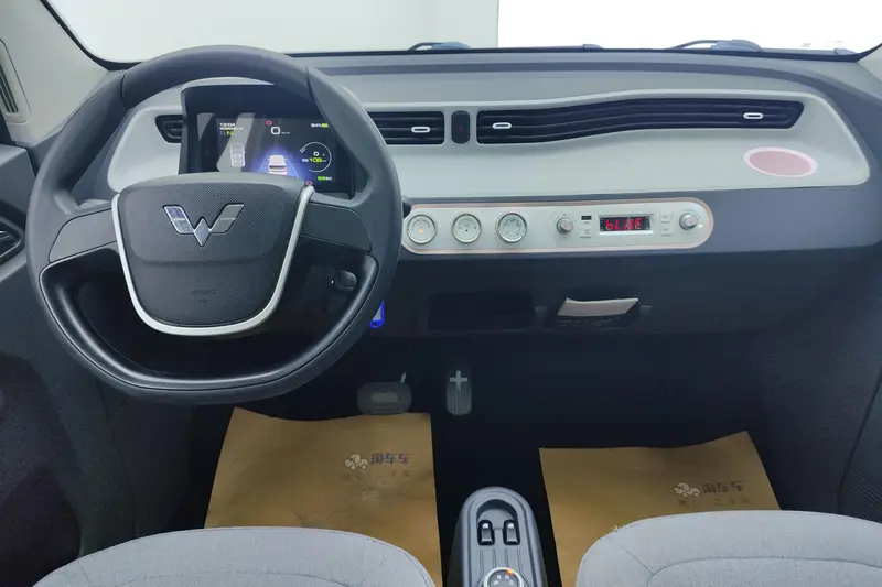 Wuling Hongguang MINI EV — фото 9