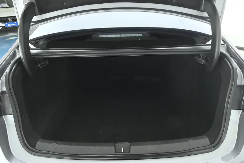 BYD Qin Plus — фото 14