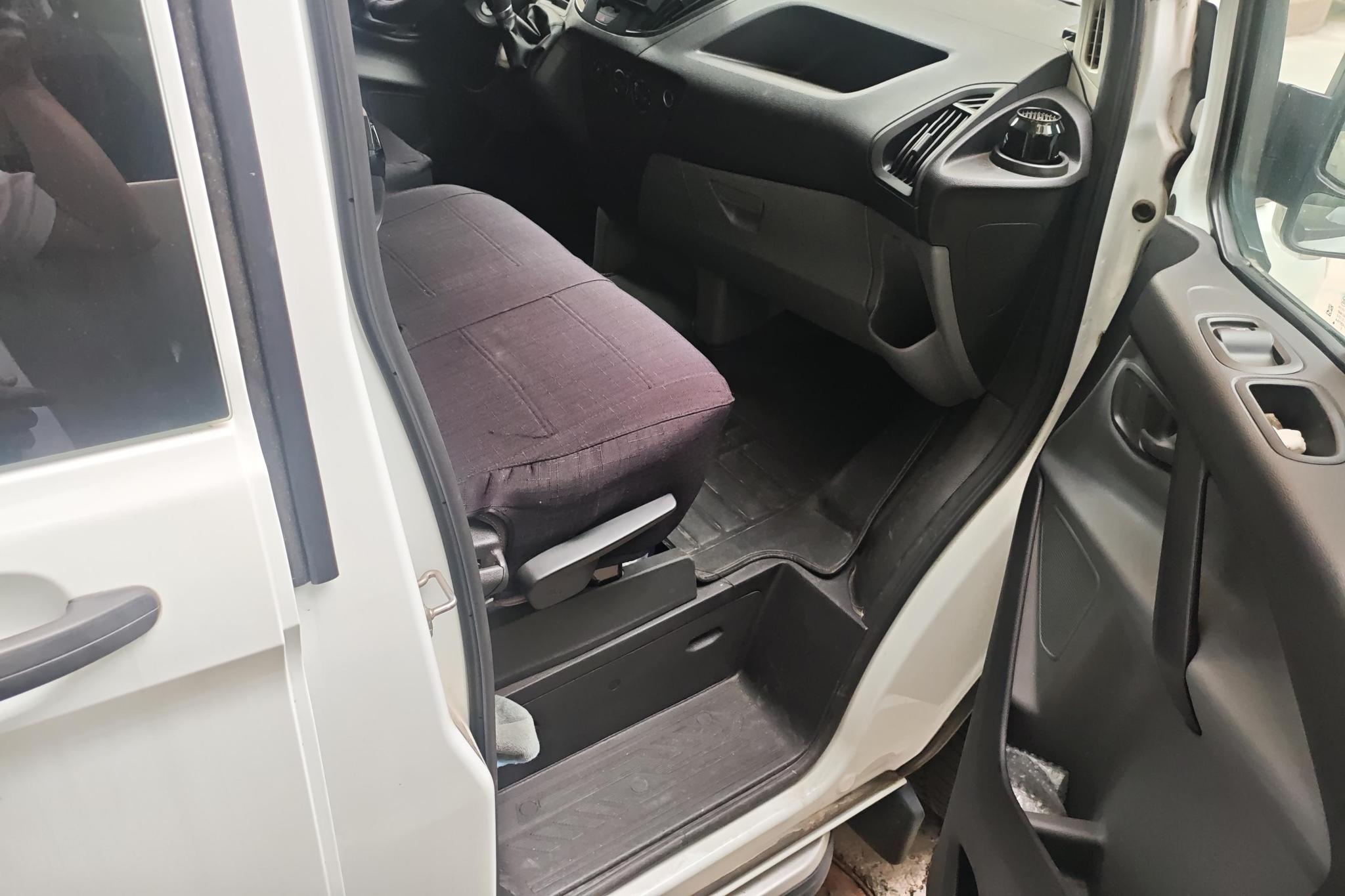 Ford Transit 2019 2.0T MT 6 мест VI