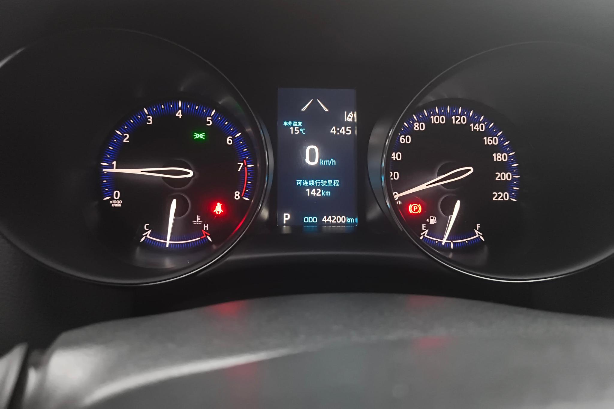 Toyota C-HR id 4451482 из Китая 17